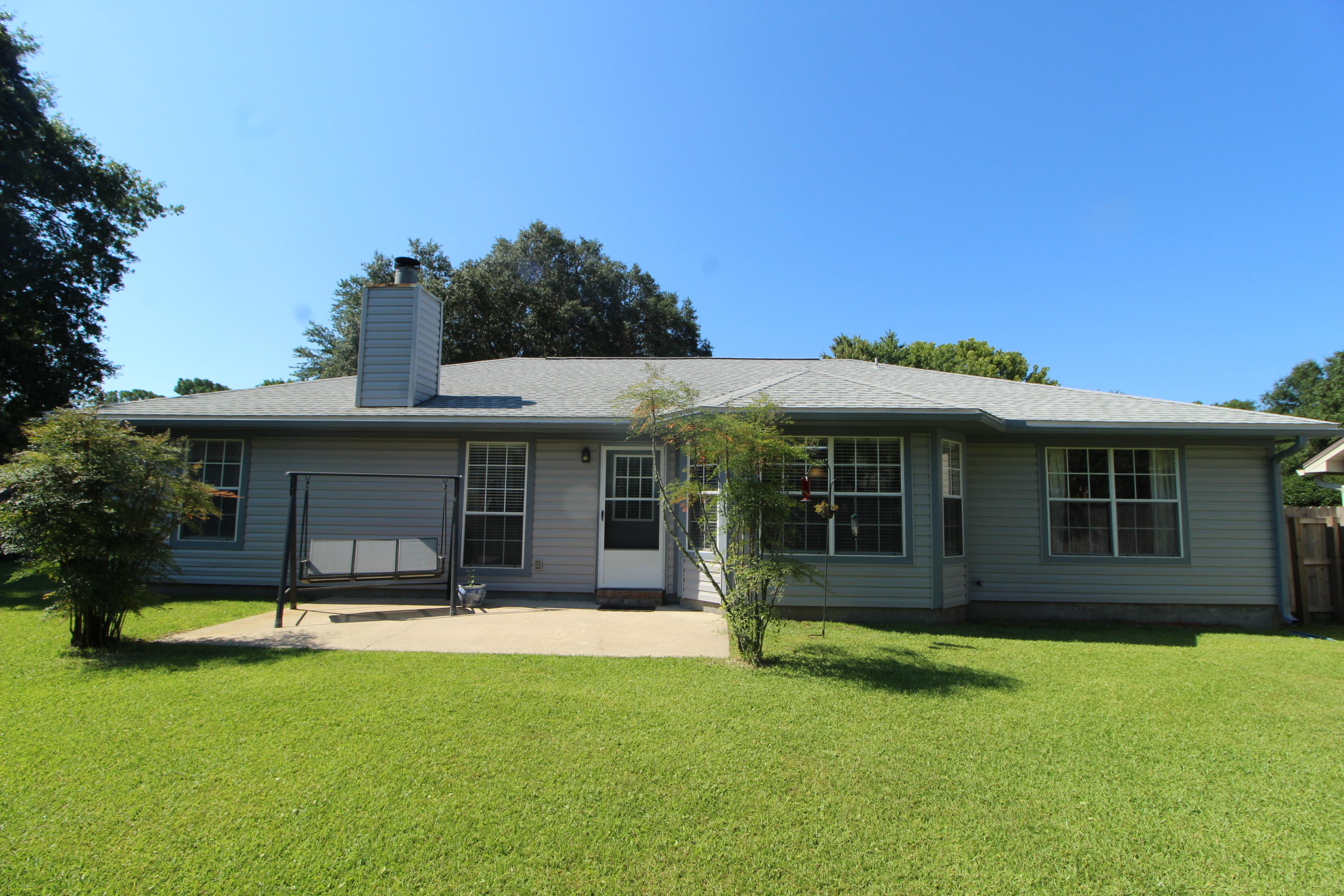 MEADOW WOODS - Residential