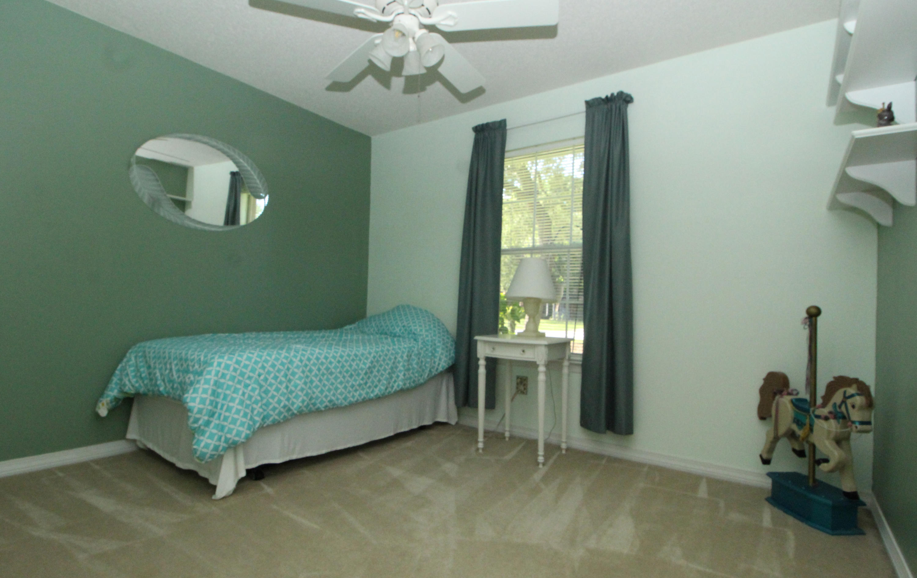 MEADOW WOODS - Residential