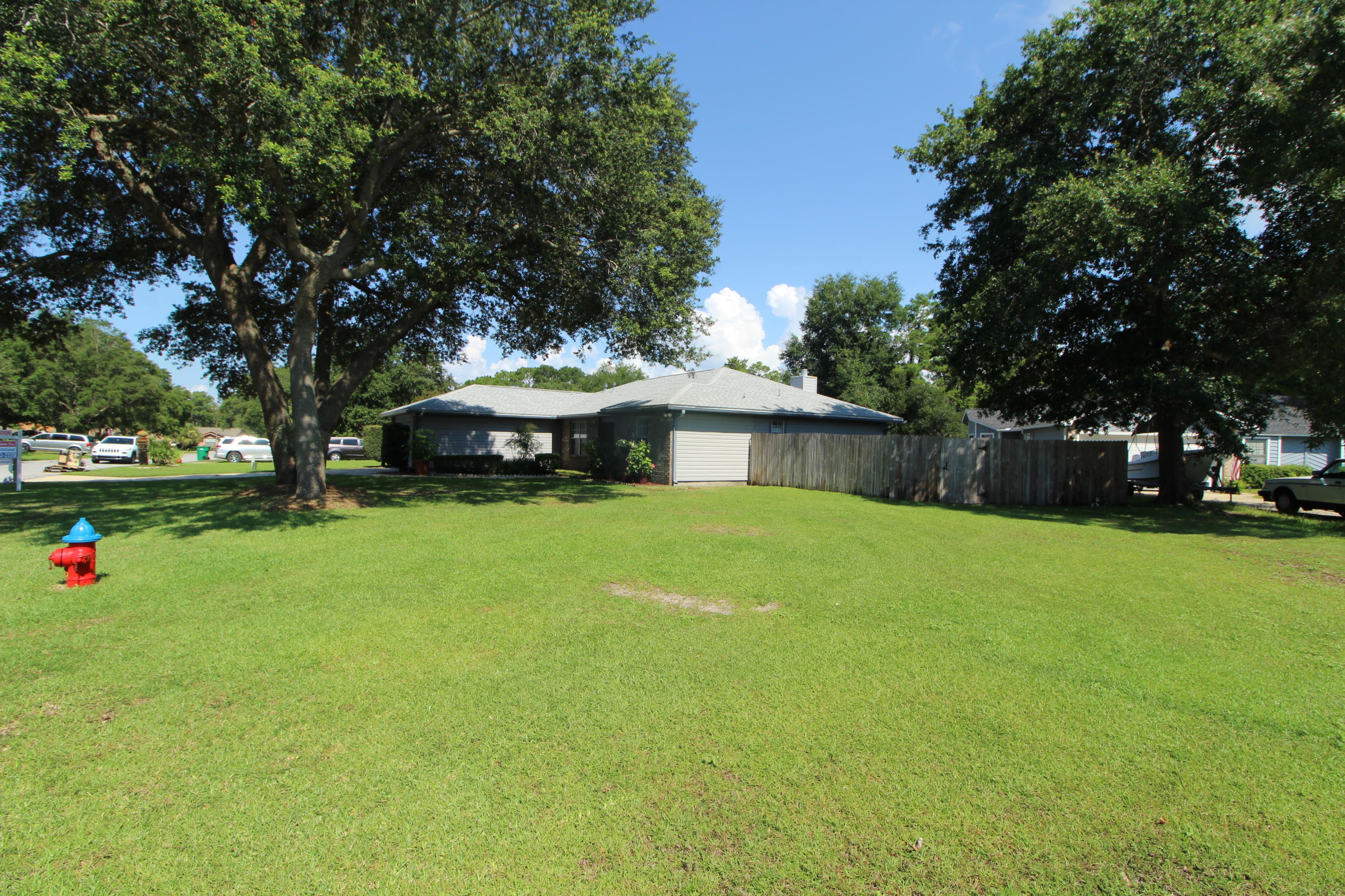 MEADOW WOODS - Residential