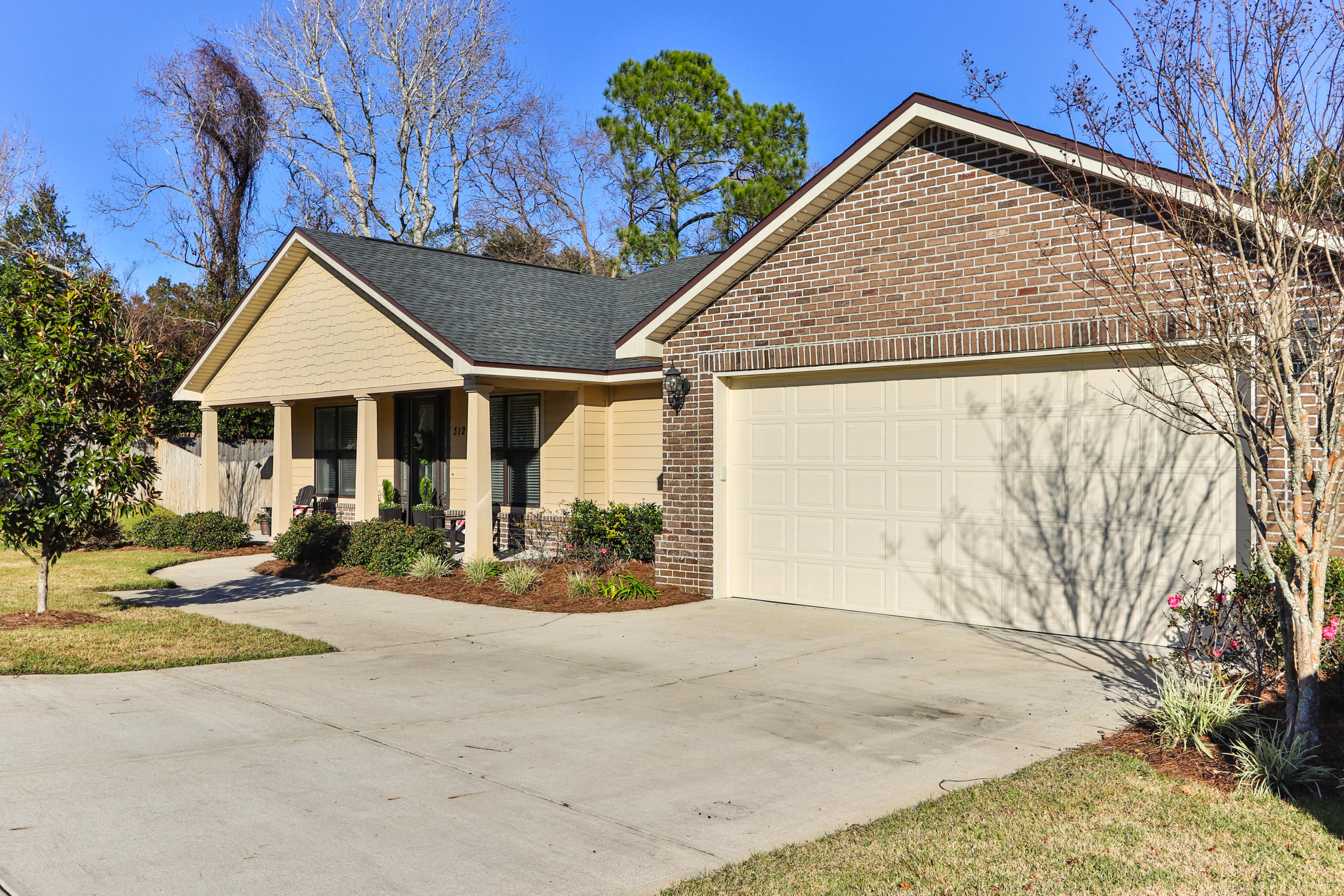 Spring Lake 2nd ADD - Residential