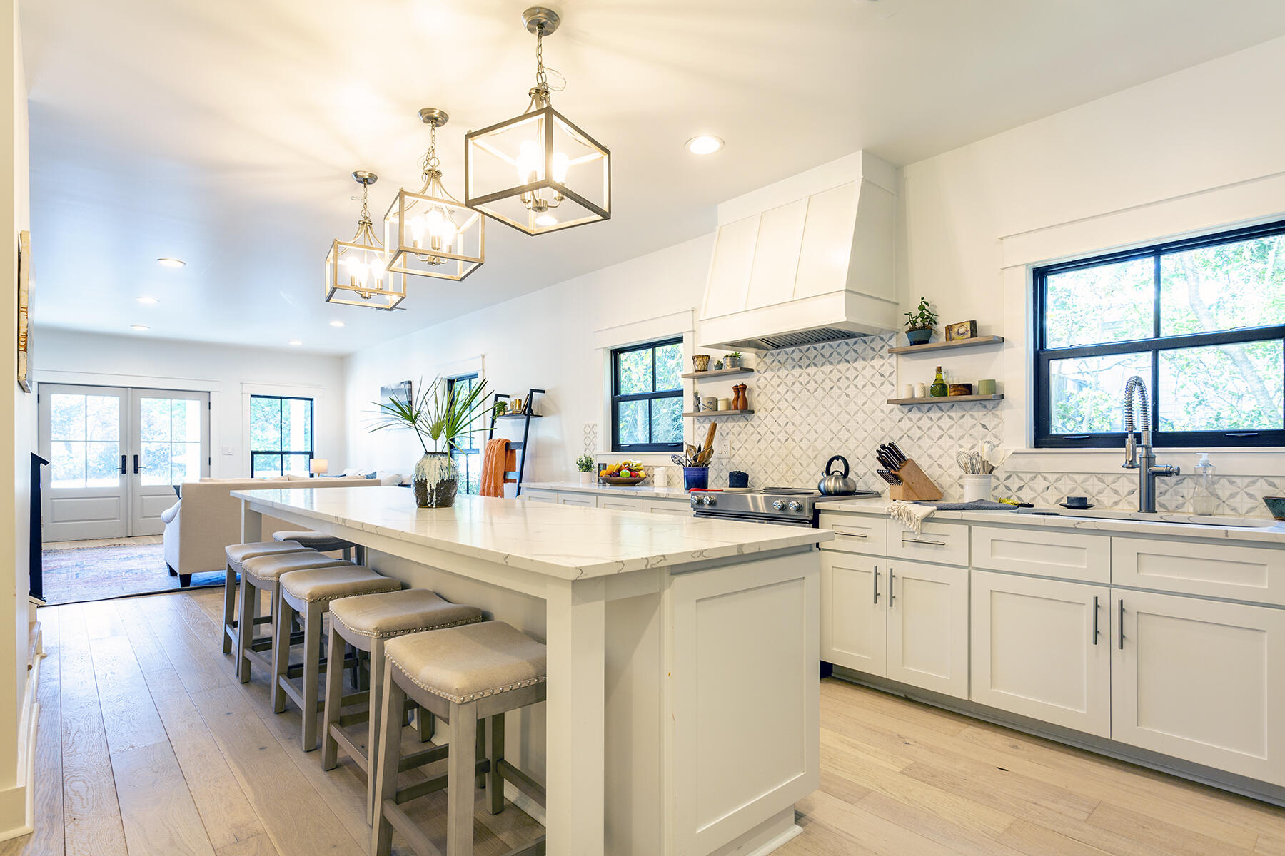 SEAGROVE 5TH ADDN - Residential