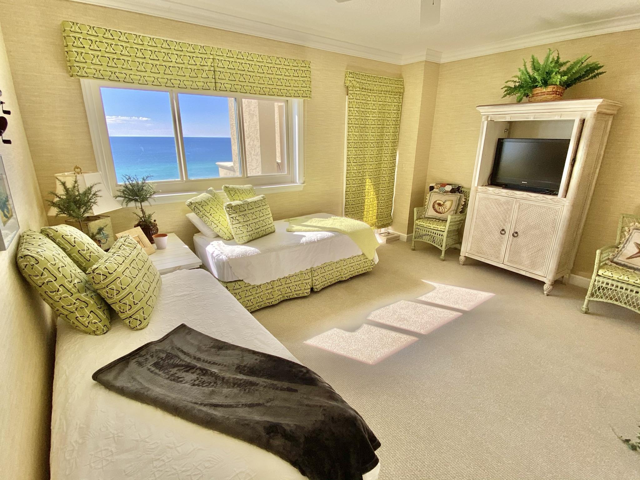 SOUTHWINDS III - Residential