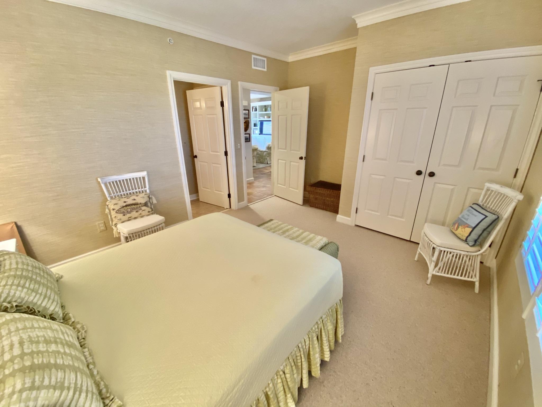 SOUTHWINDS III - Residential