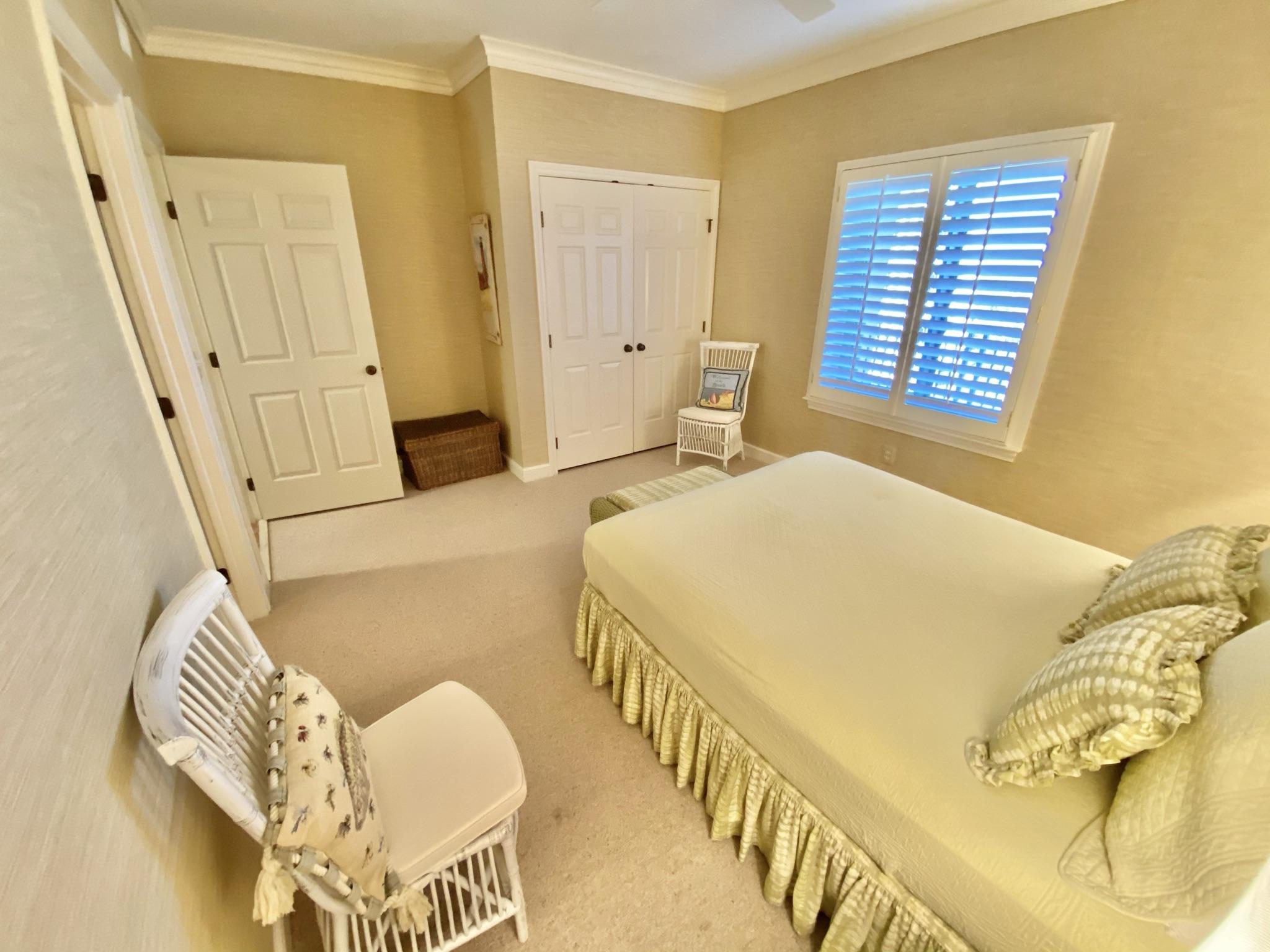 SOUTHWINDS III - Residential