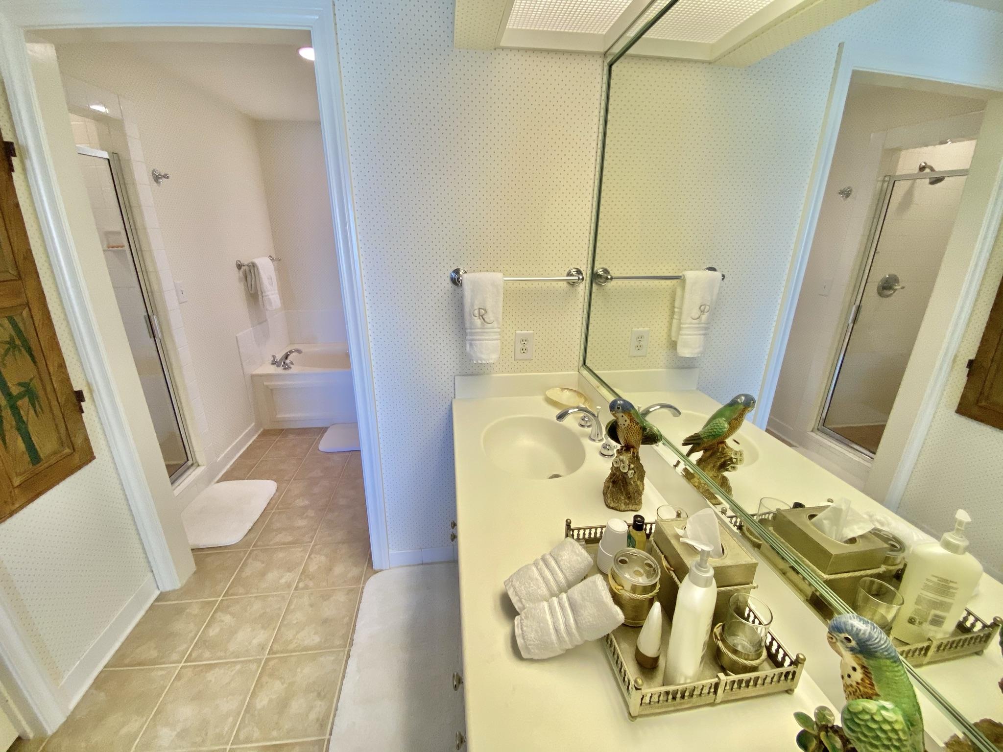 SOUTHWINDS III - Residential