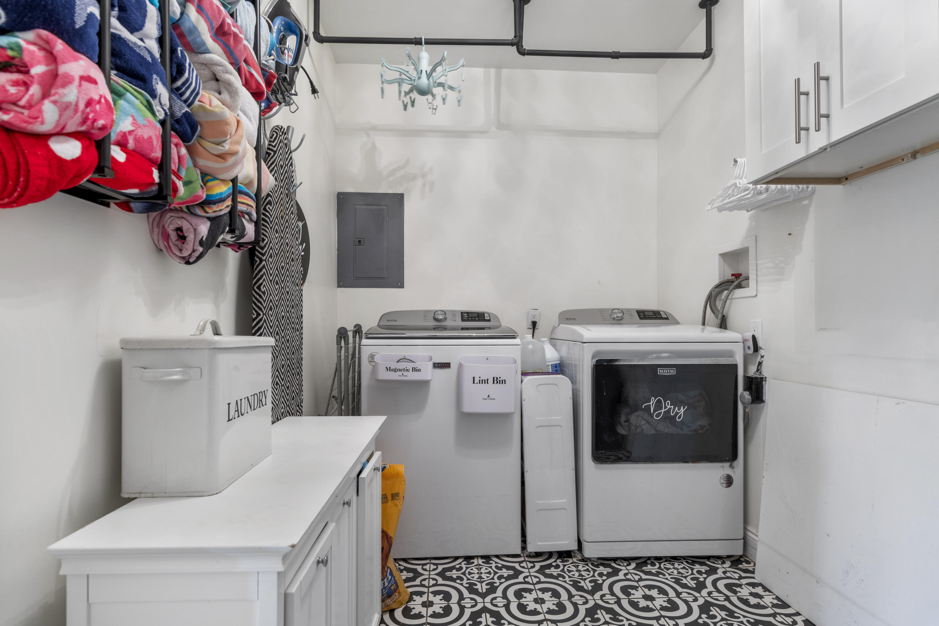 HENTZ 1ST ADDN UNIT B - Residential