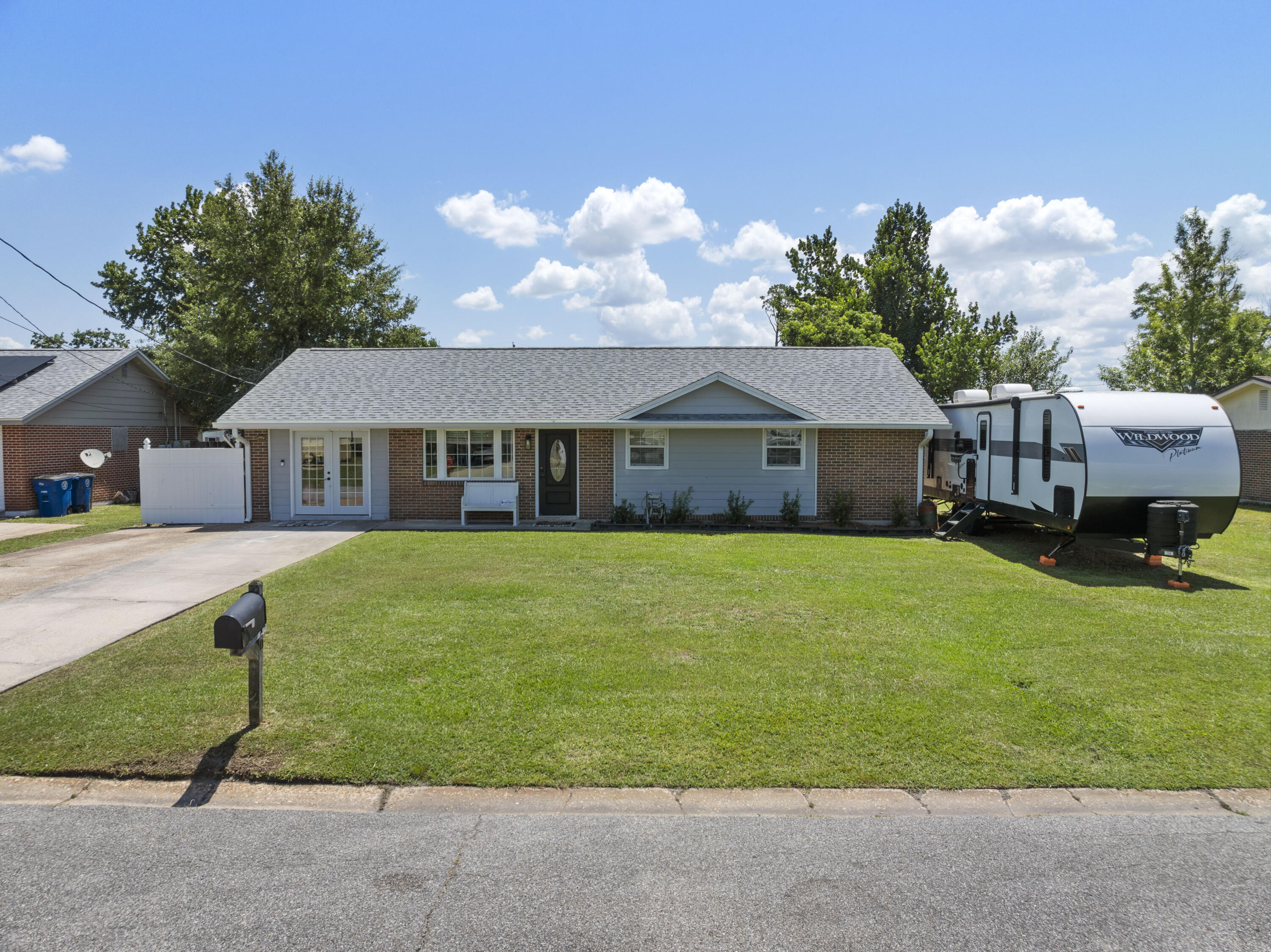 HENTZ 1ST ADDN UNIT B - Residential