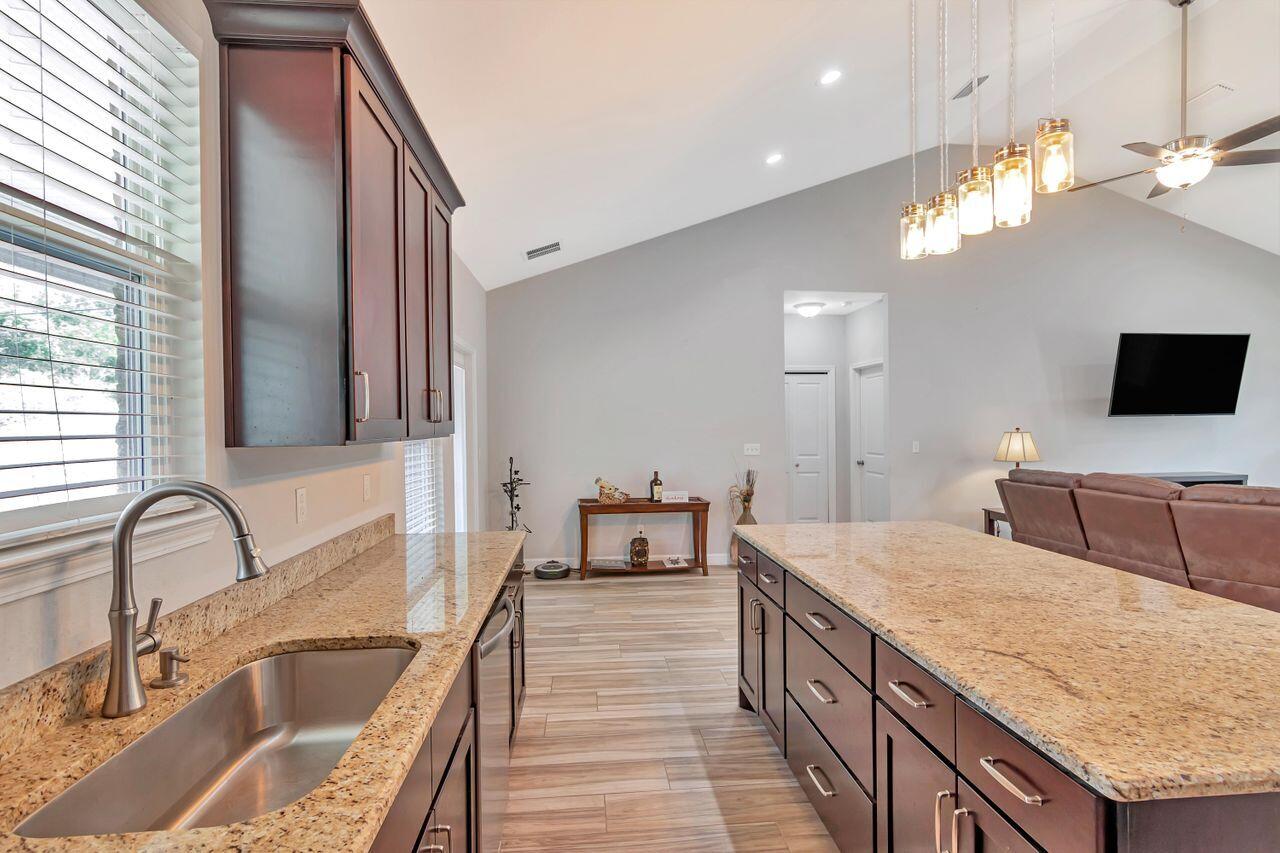 WYNNEHAVEN BCH EST - Residential