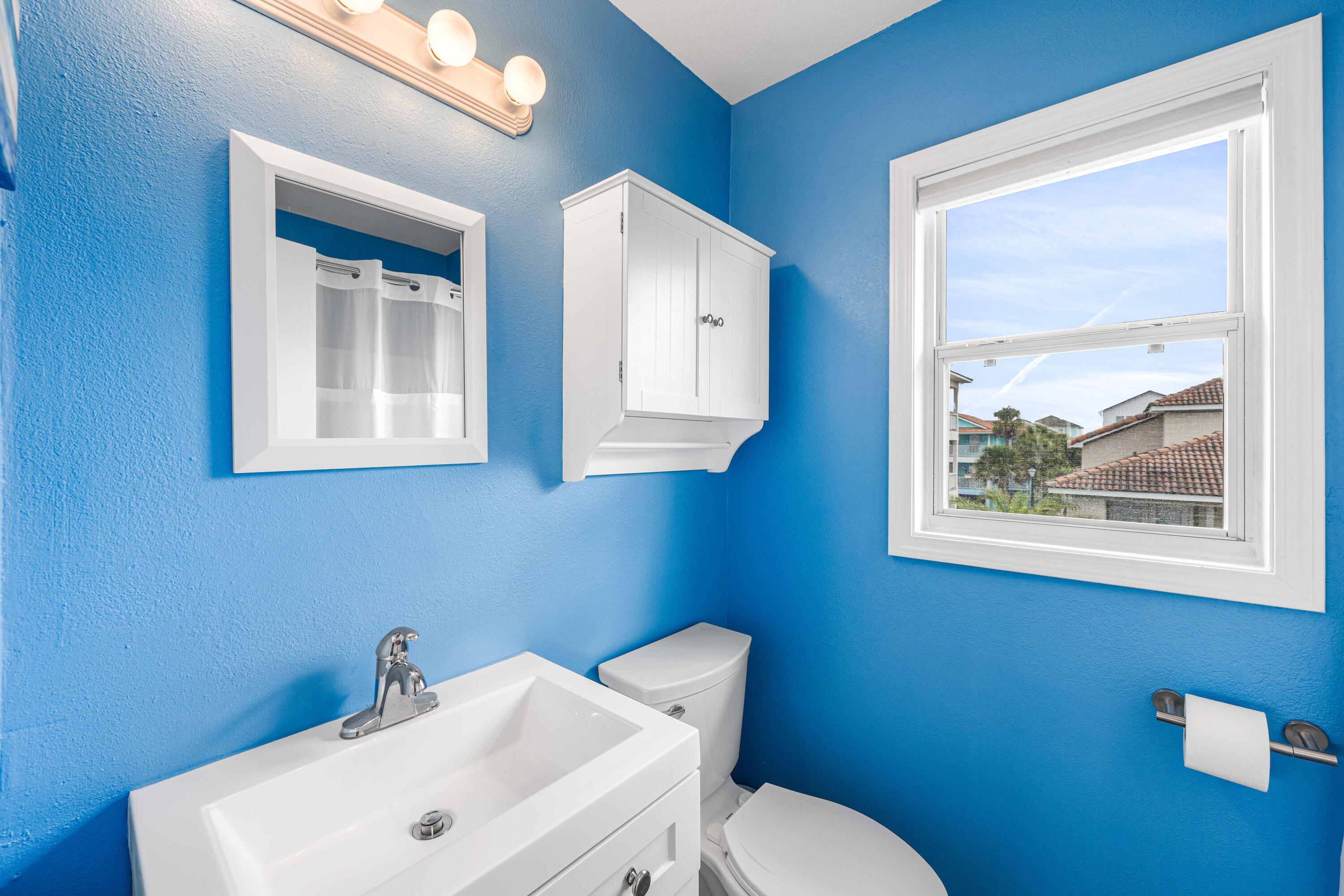 TRADEWINDS T/H - Residential