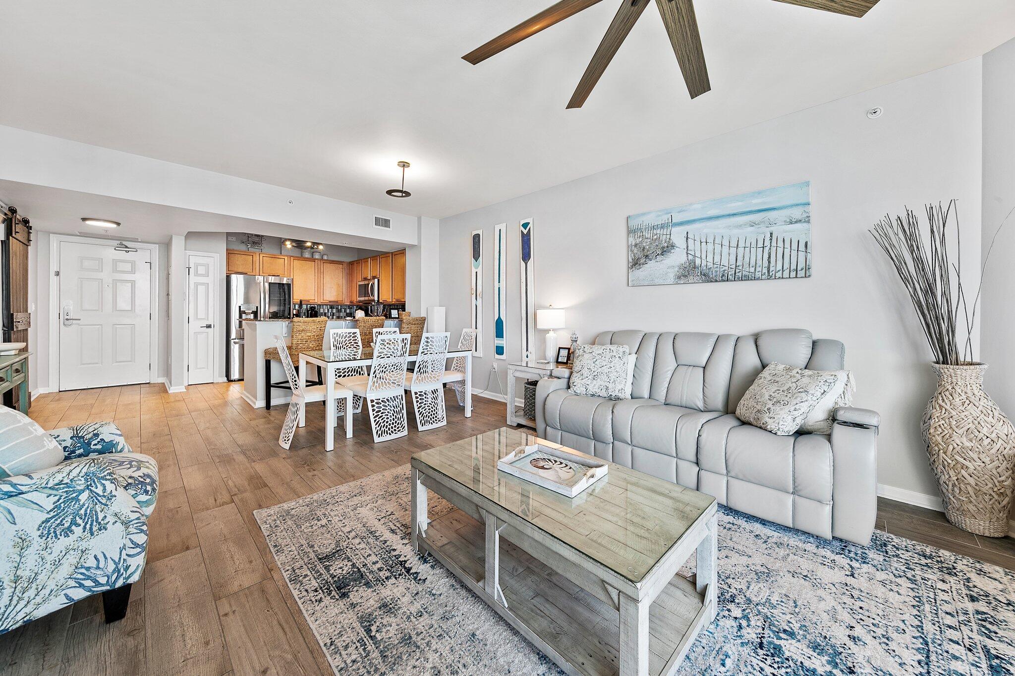 THE PALMS OF DESTIN - Residential