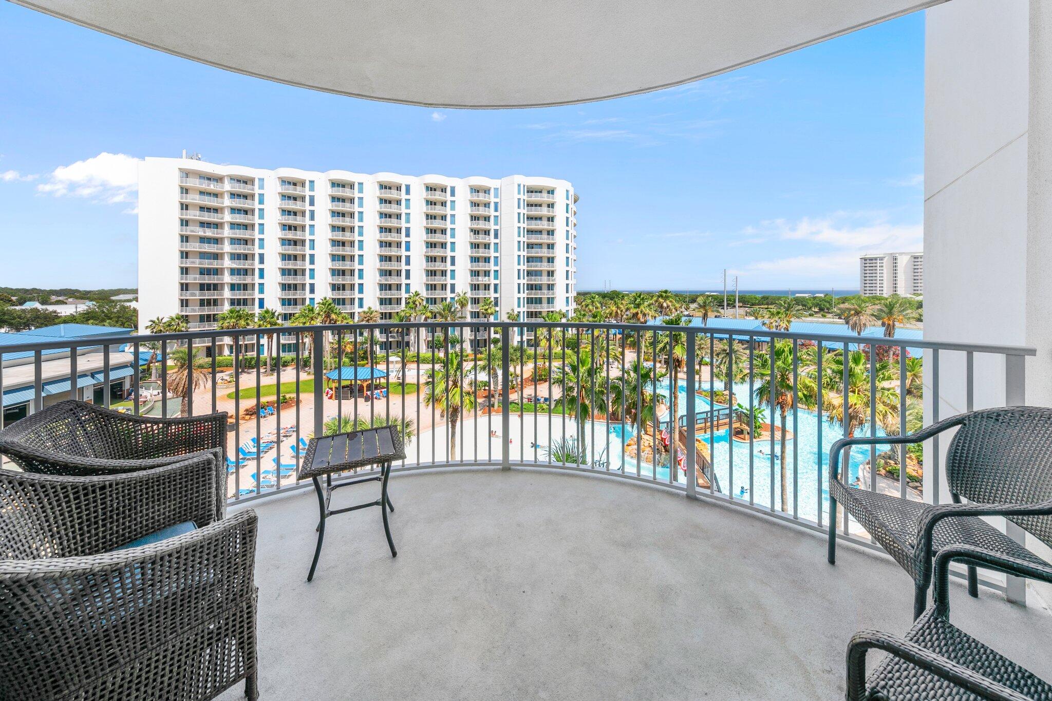 THE PALMS OF DESTIN - Residential