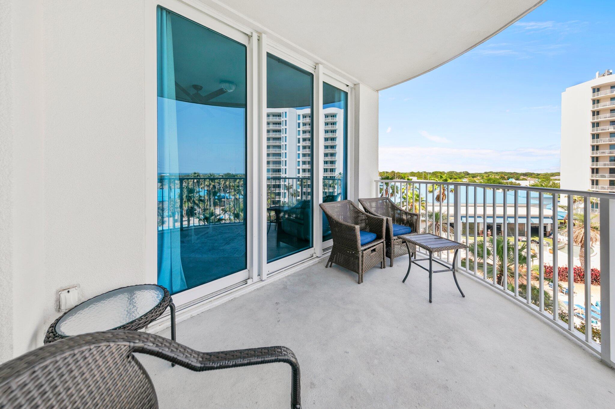 THE PALMS OF DESTIN - Residential