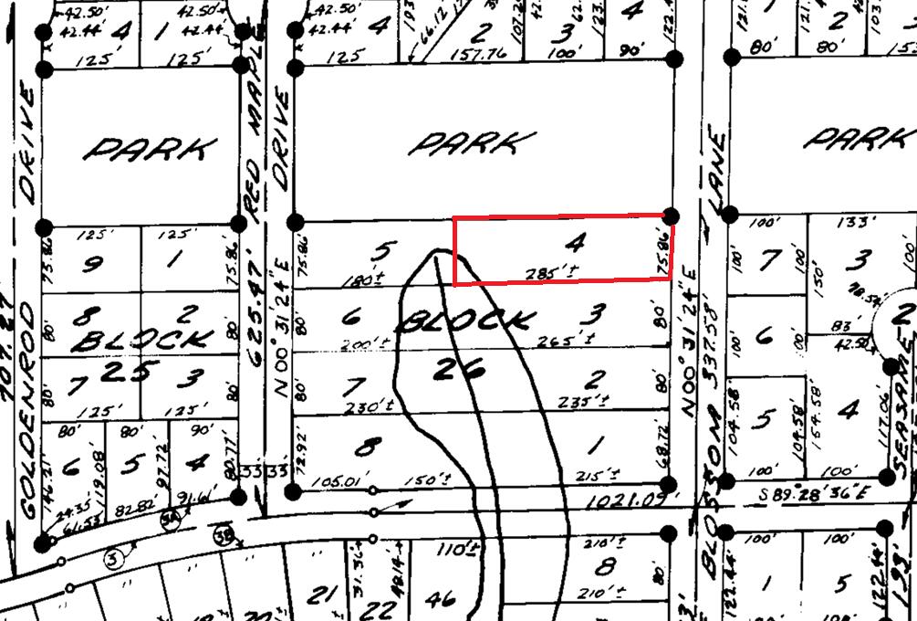 Apx. 1/2 acre in Growing Mossing Head area of Defuniak Springs. Located on a private road not maintained by county. Great investment opportunity at this price. Well and septic would be required,