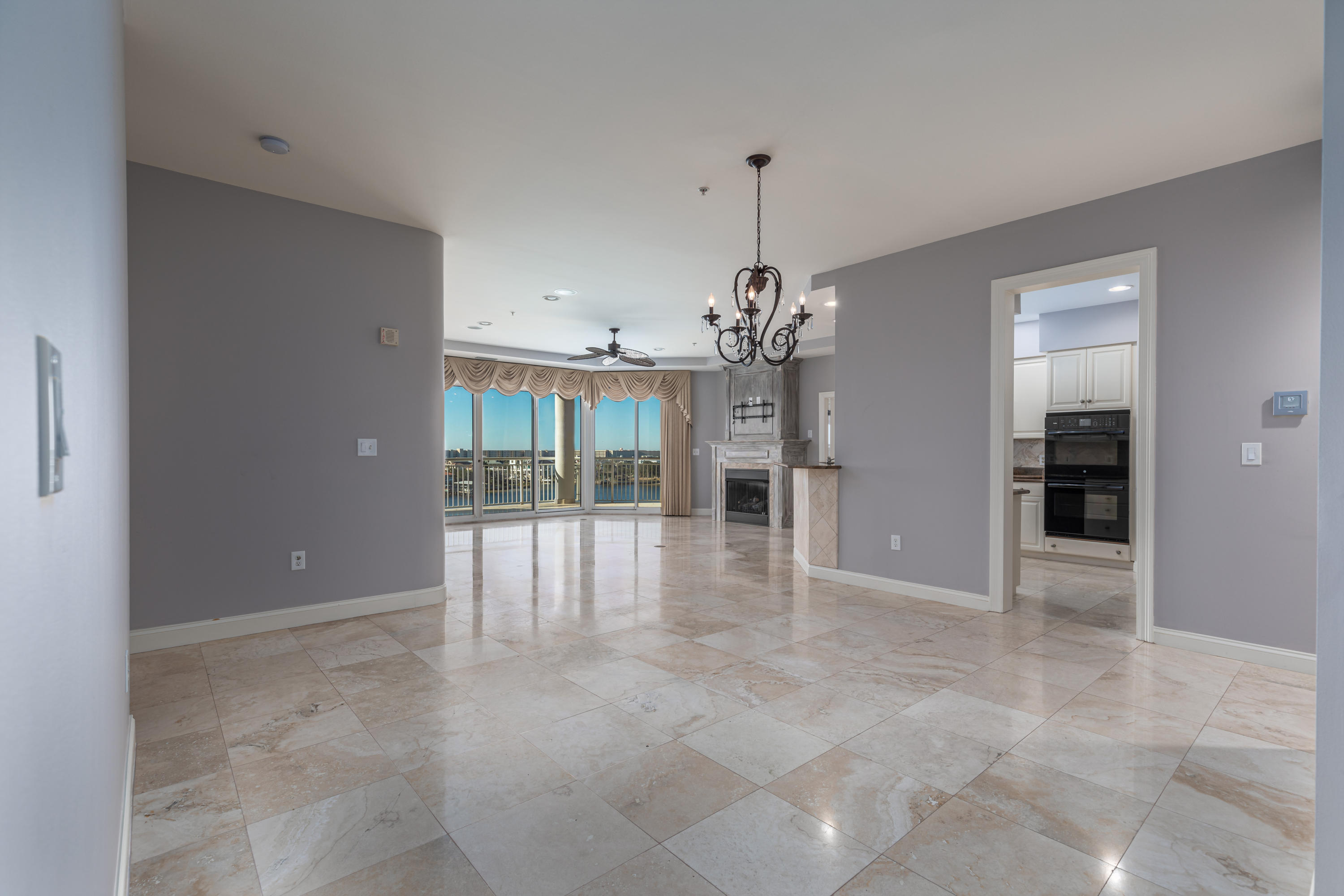 GRAND HARBOR - Residential