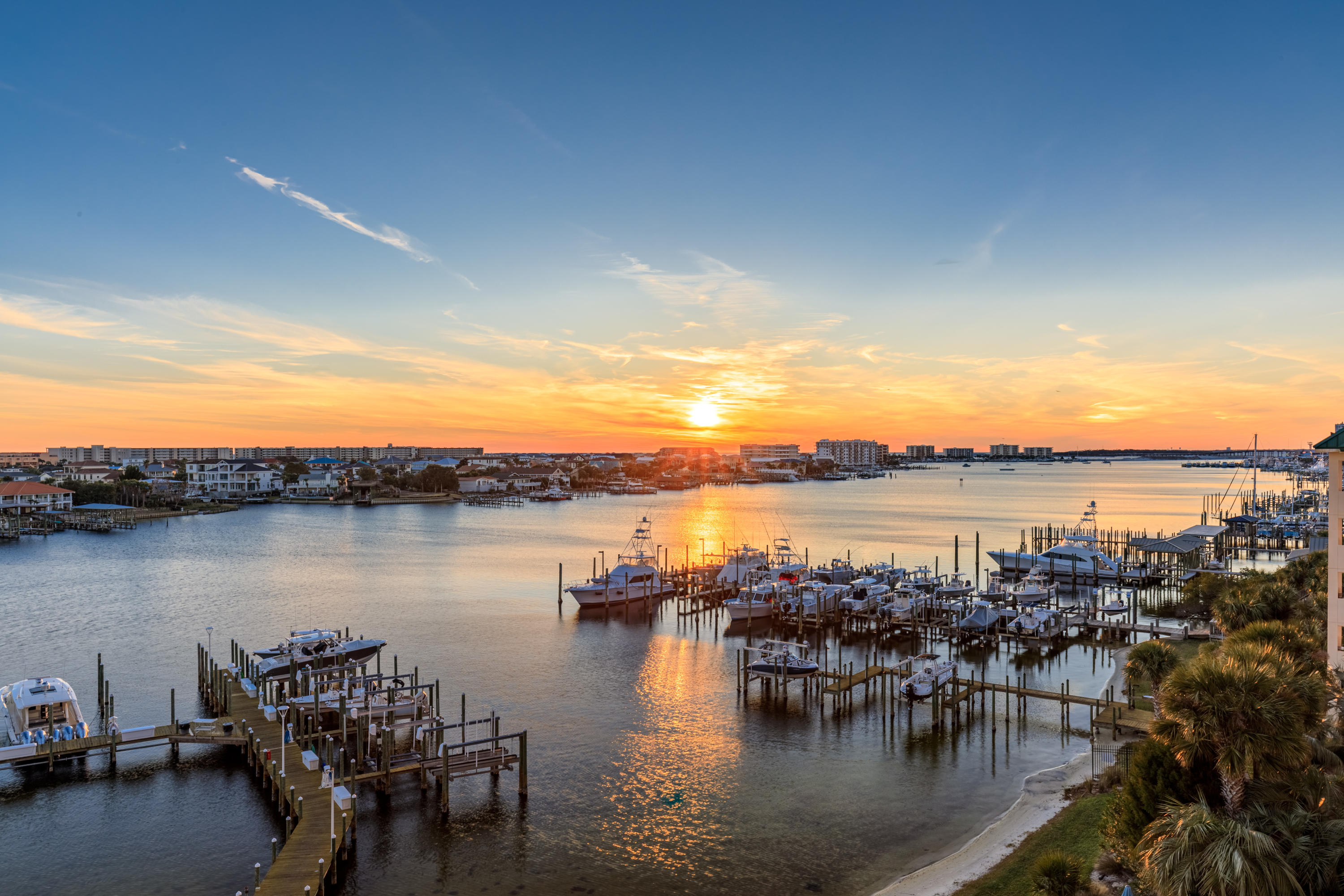 GRAND HARBOR - Residential