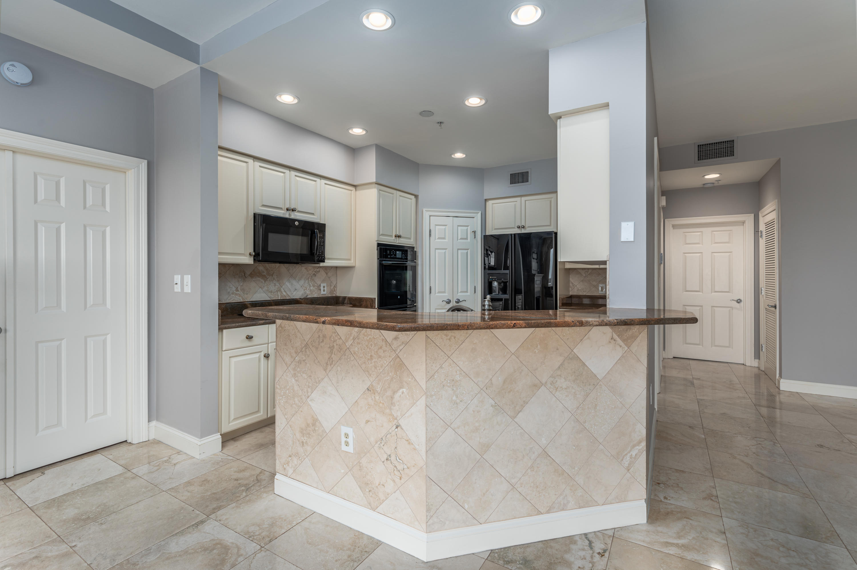 GRAND HARBOR - Residential