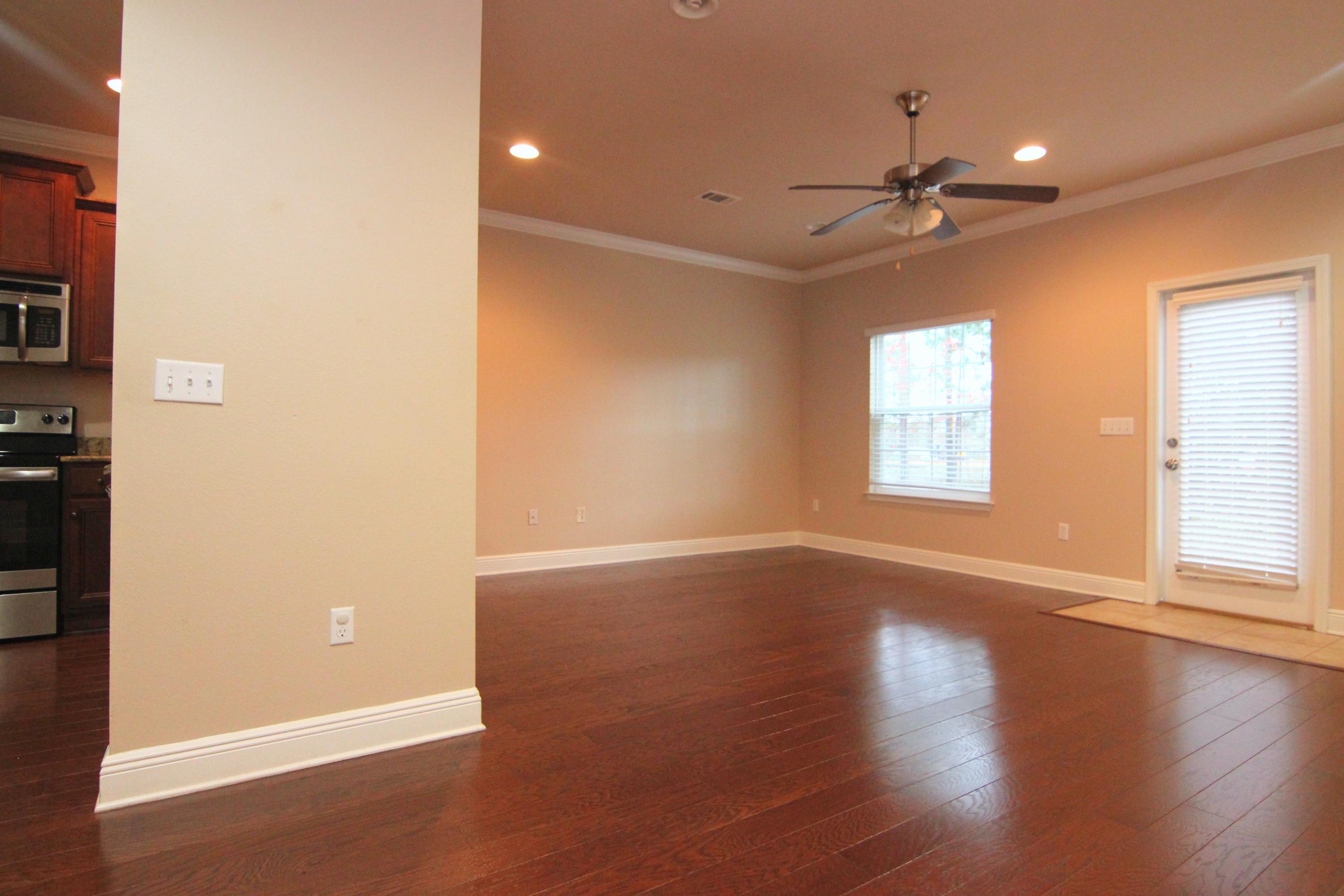 WATER OAKS Townhomes - Residential