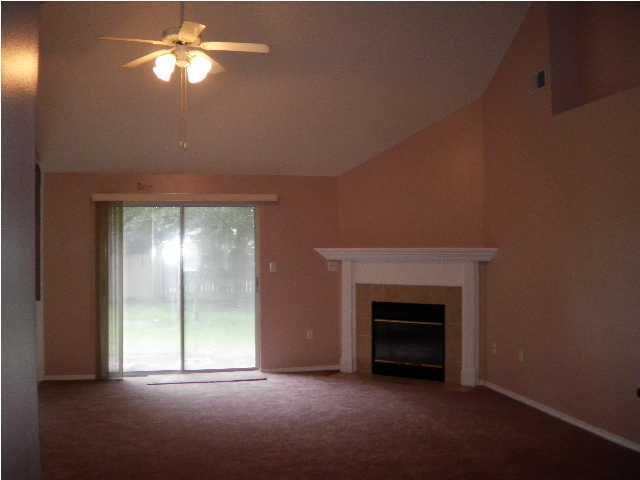 RIVERCHASE S/D PH 2 - Residential Lease