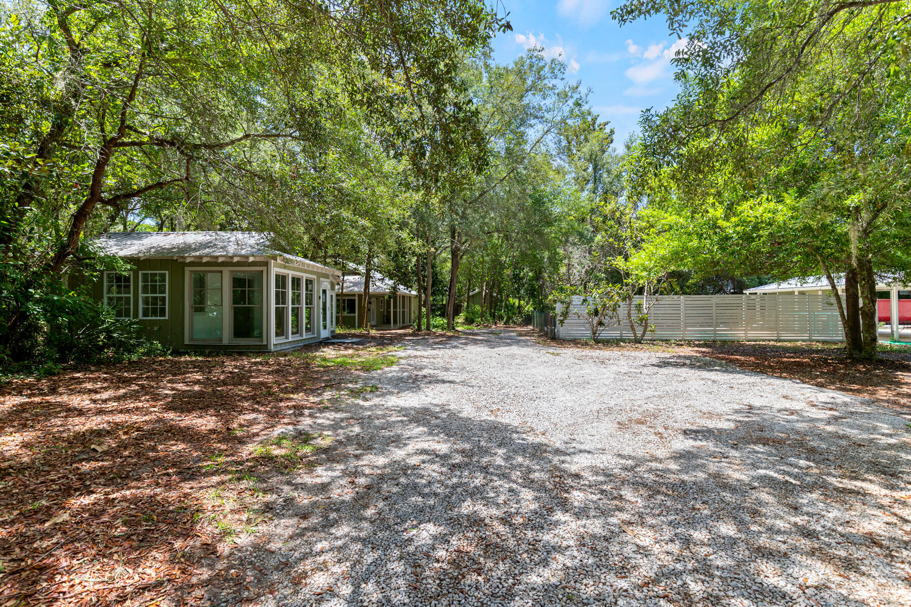 BAYSIDE HEIGHTS RANCHETTES - Residential