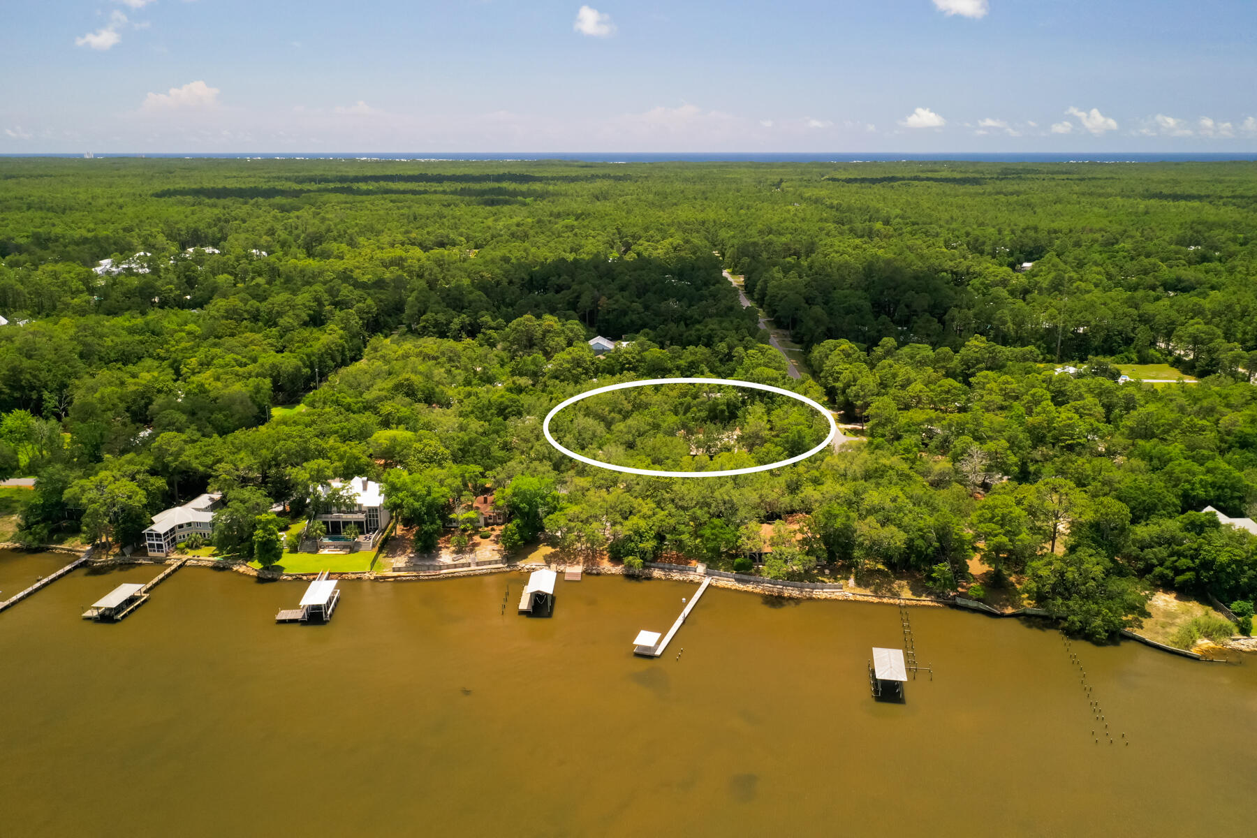 BAYSIDE HEIGHTS RANCHETTES - Residential