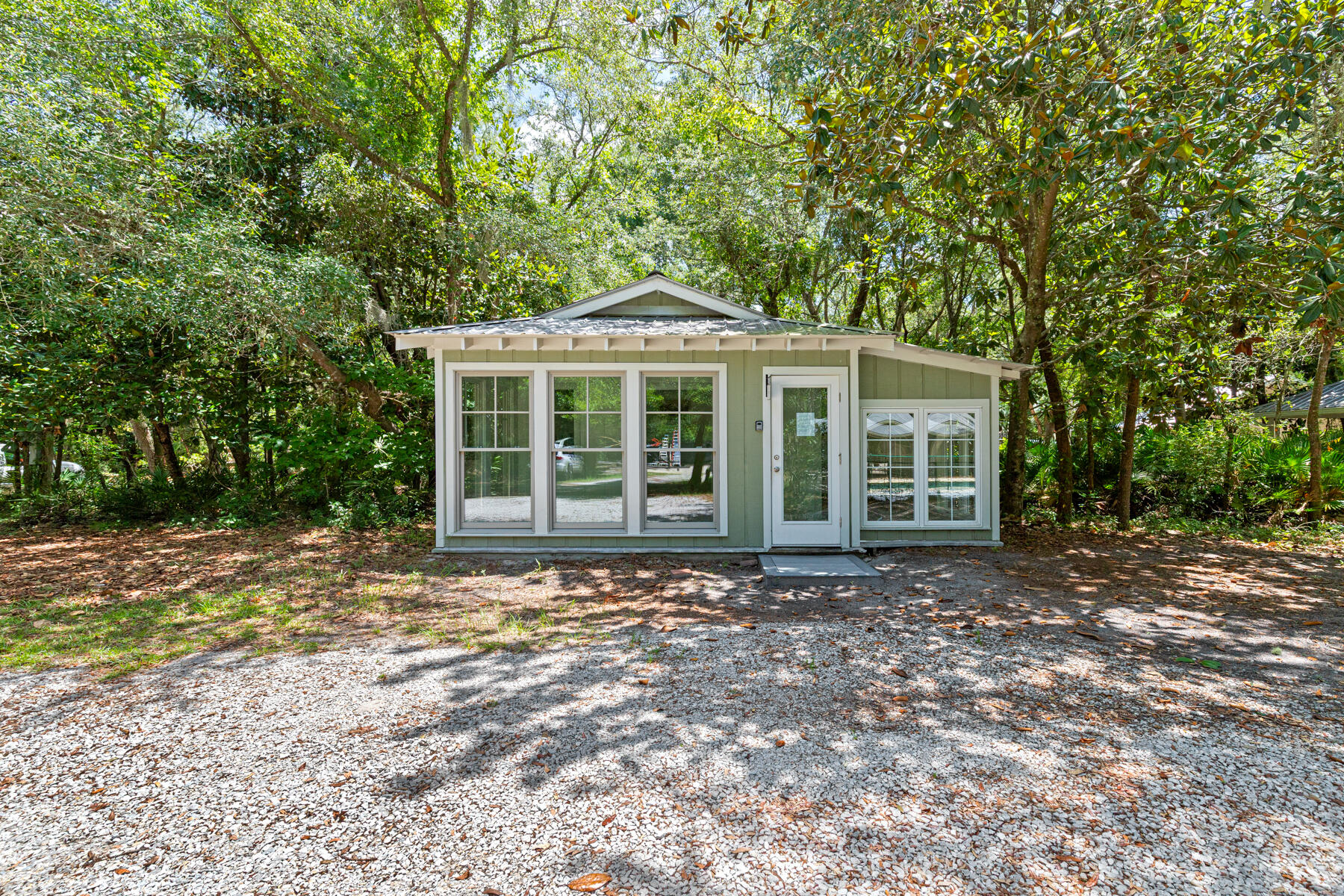 BAYSIDE HEIGHTS RANCHETTES - Residential