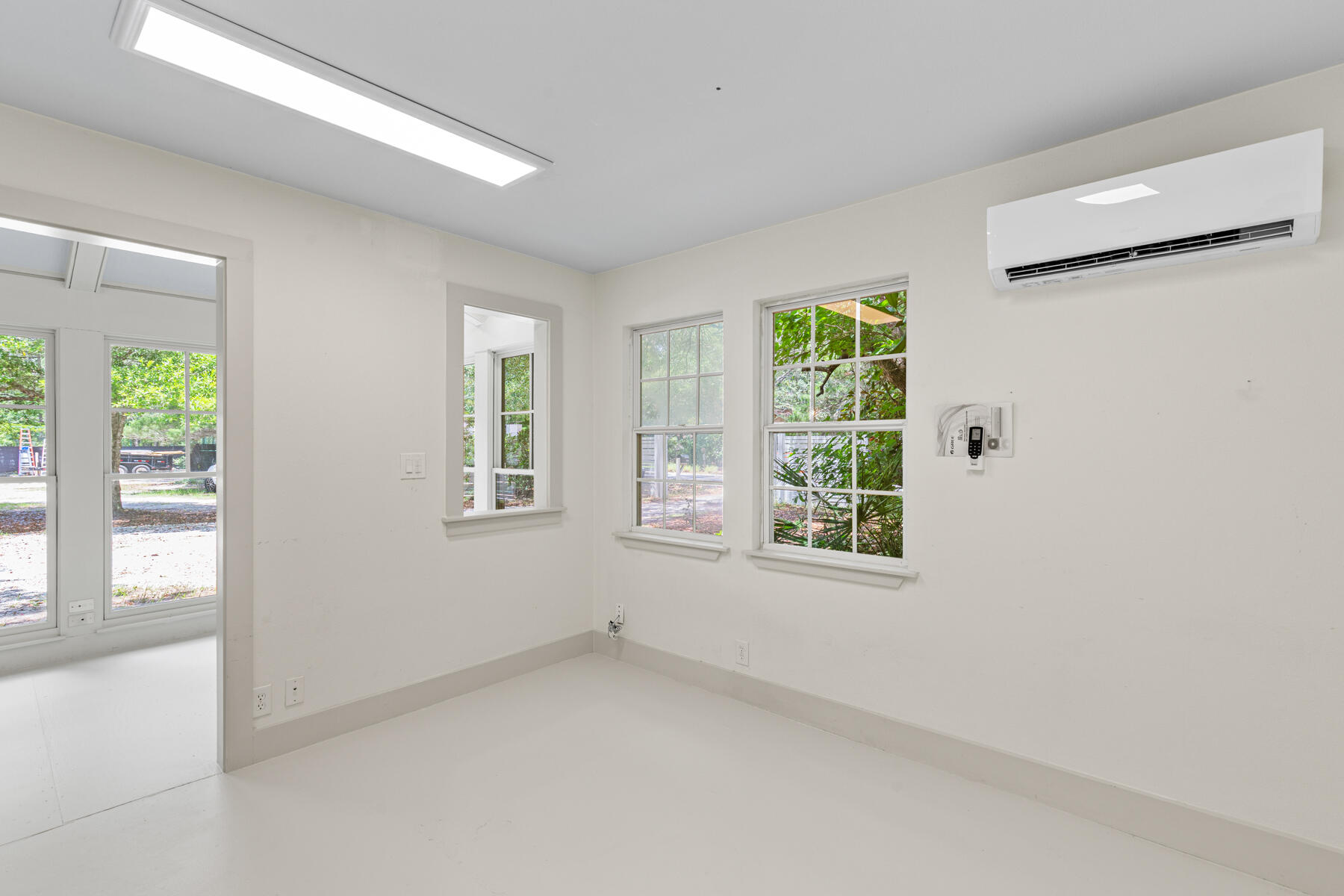 BAYSIDE HEIGHTS RANCHETTES - Residential