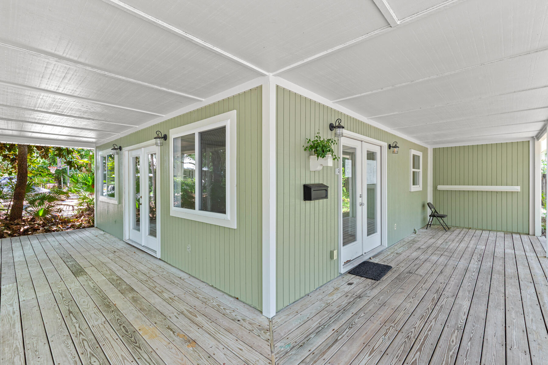 BAYSIDE HEIGHTS RANCHETTES - Residential