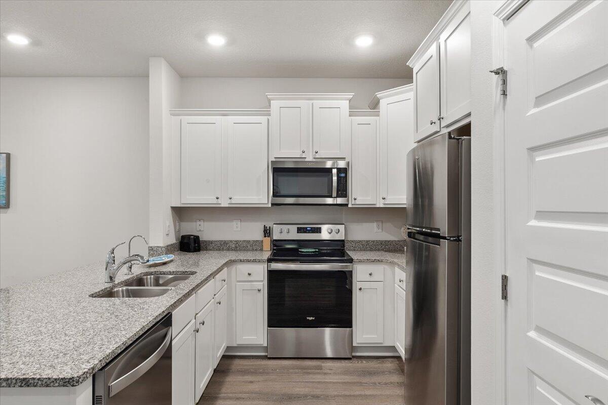 Sandhill Pines - Residential Lease