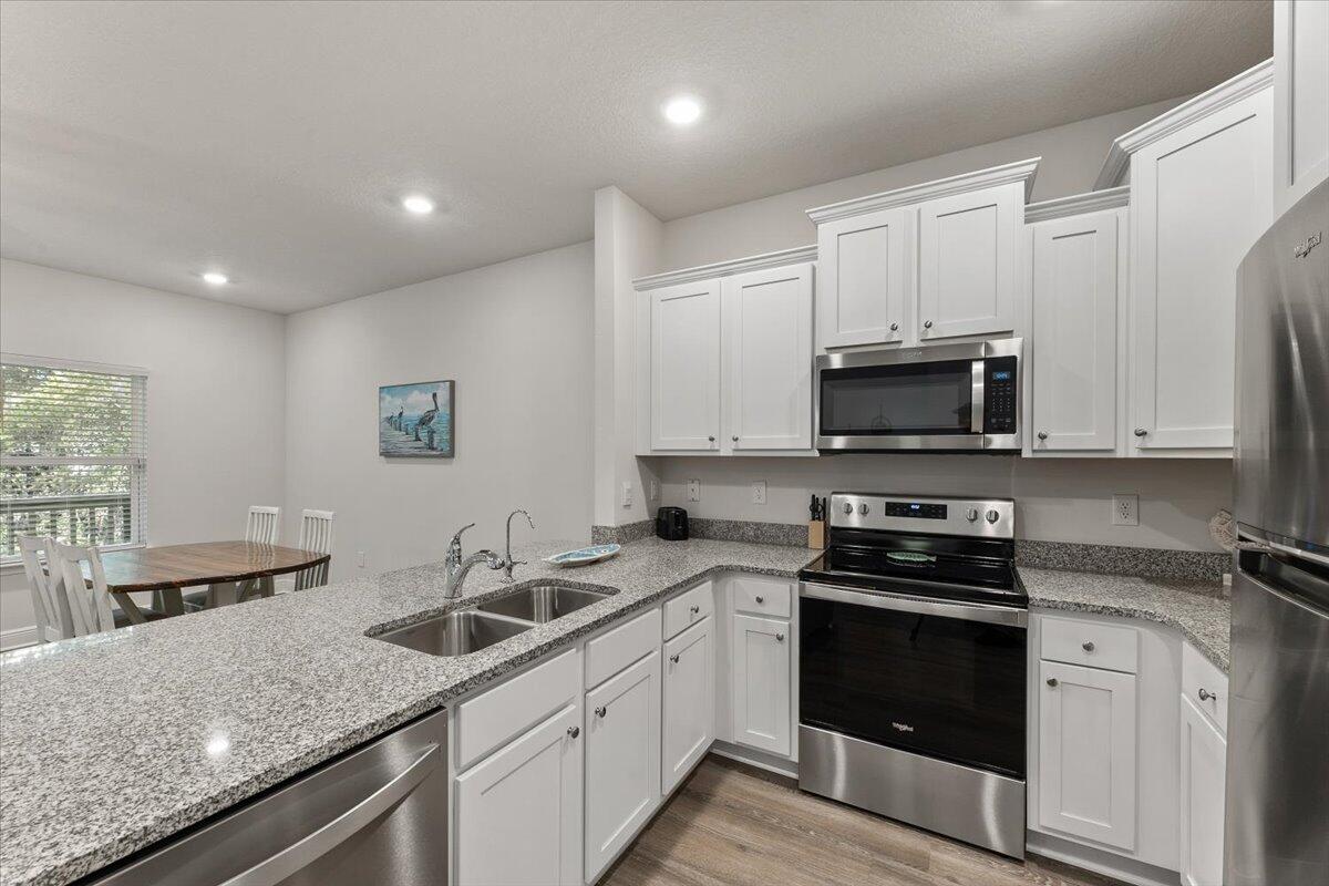 Sandhill Pines - Residential Lease