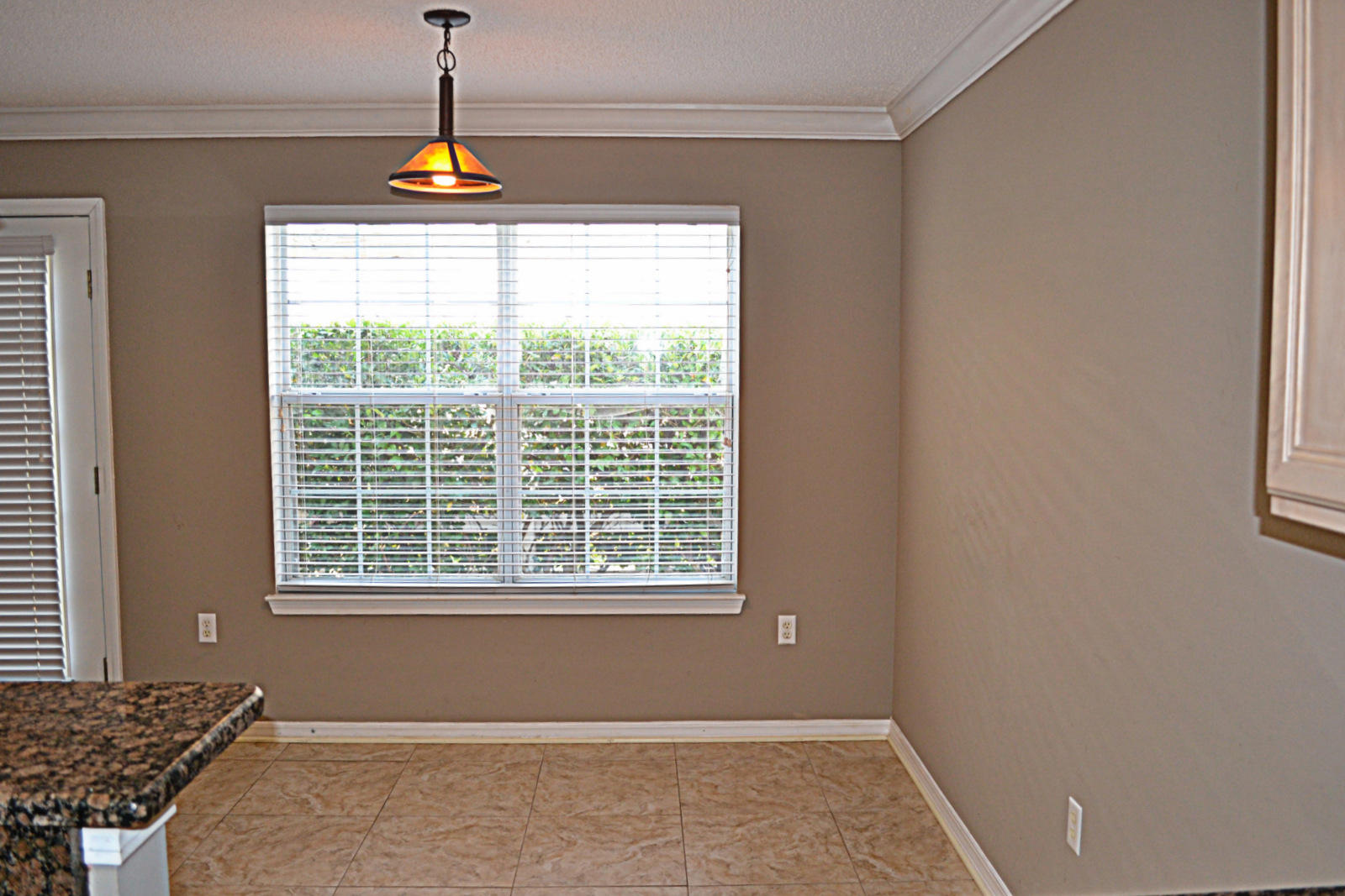 TWIN LAKES ESTATES - Residential