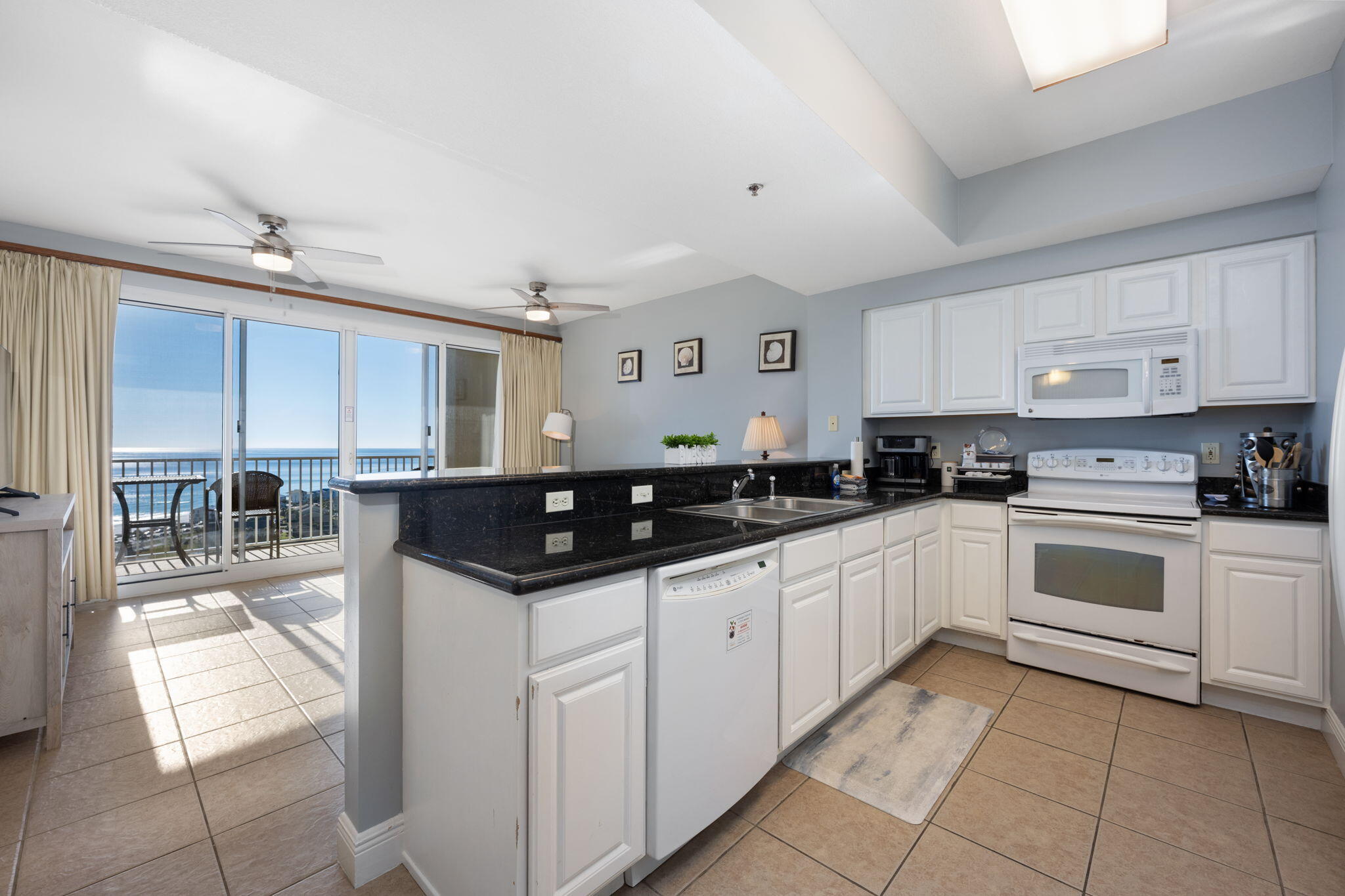 ARIEL DUNES II - Residential