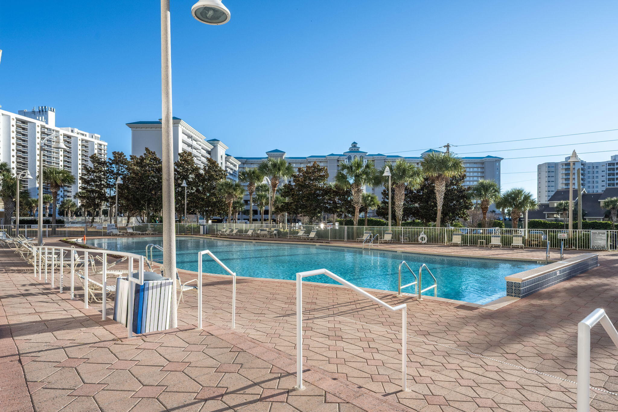 ARIEL DUNES II - Residential