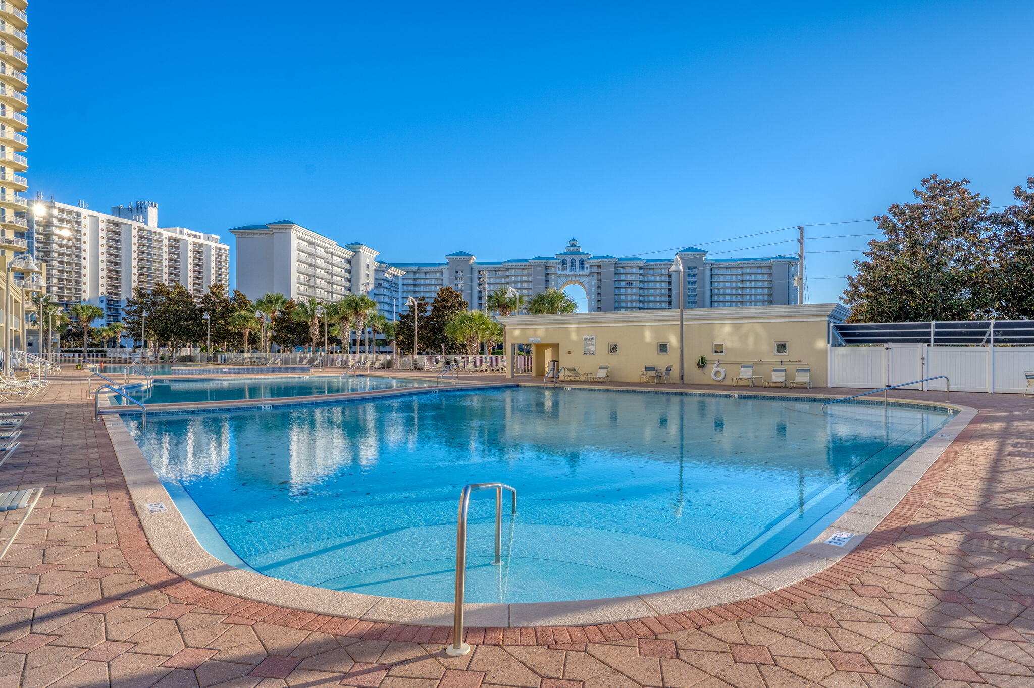 ARIEL DUNES II - Residential
