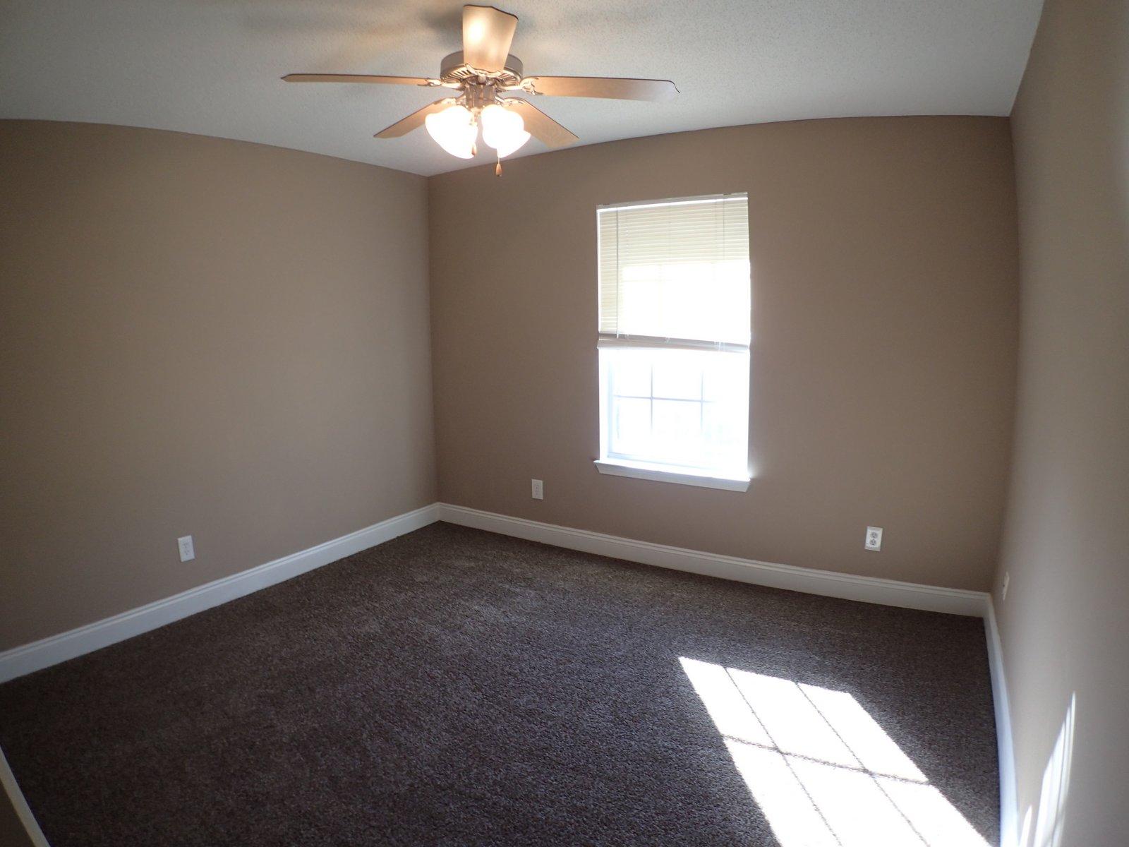 WOODBURY FOREST - Residential