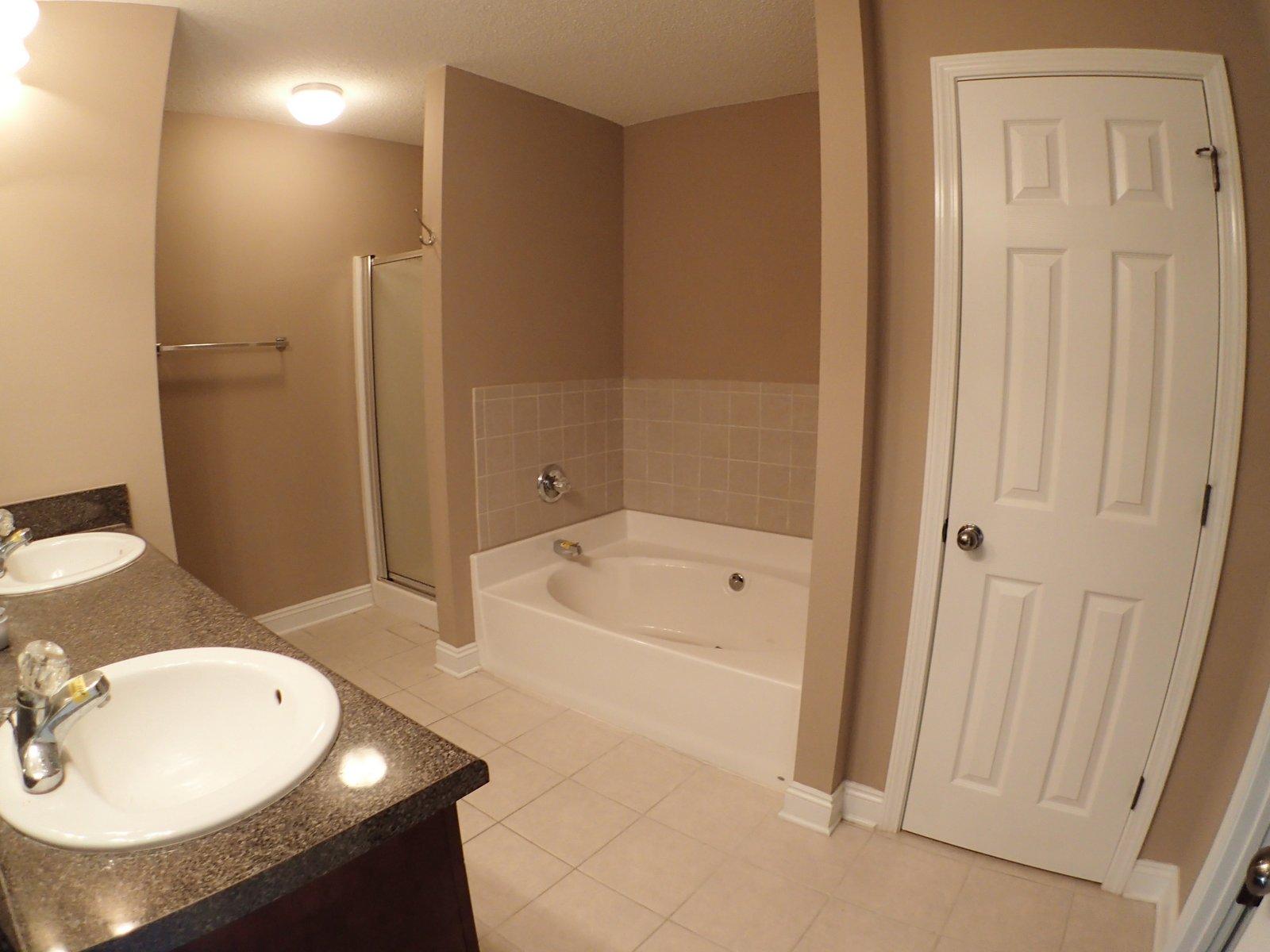 WOODBURY FOREST - Residential