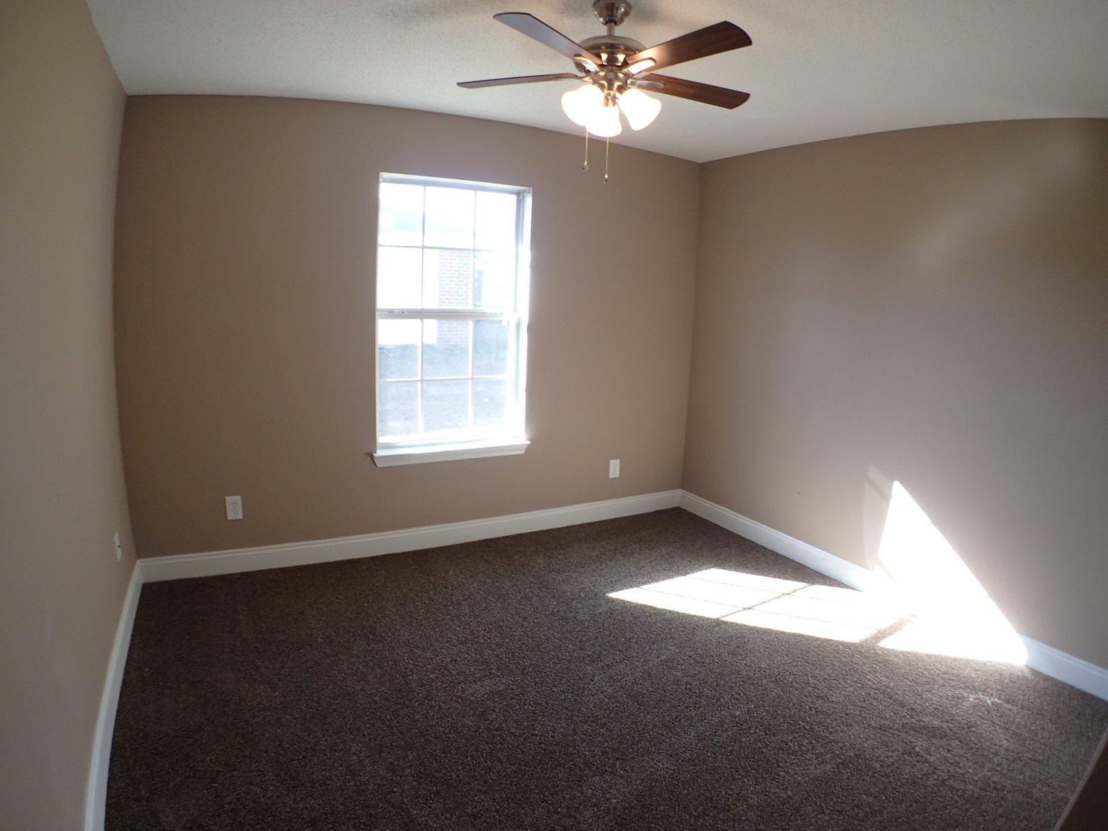 WOODBURY FOREST - Residential