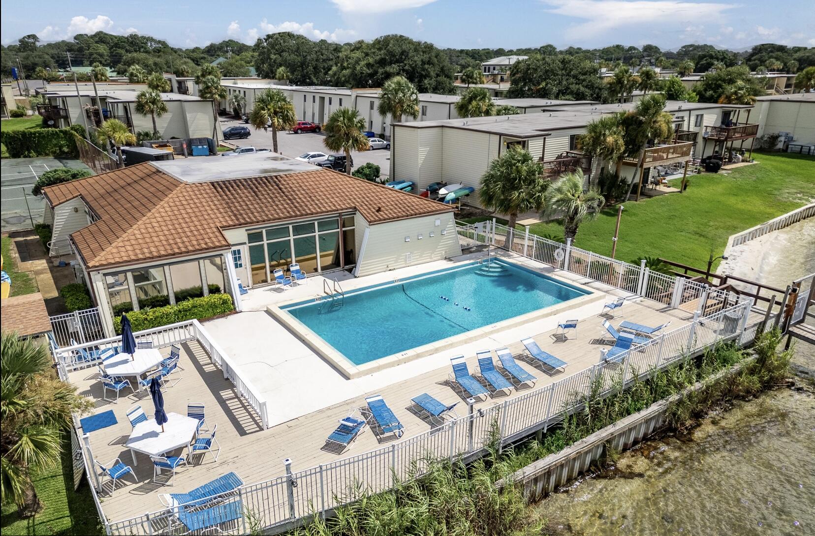 FOUNTAINHEAD CONDO - Residential