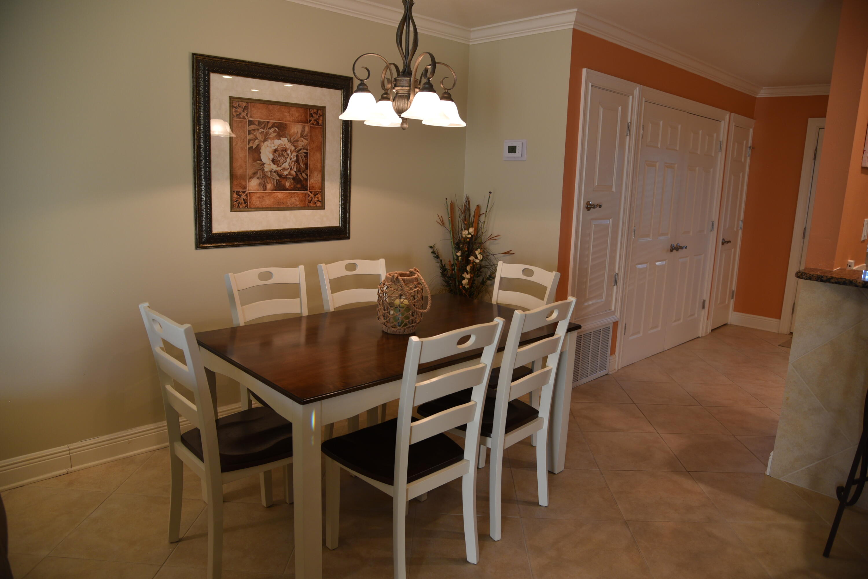 WOODLAND SHORES TOWNHOMES PHASE III - Residential