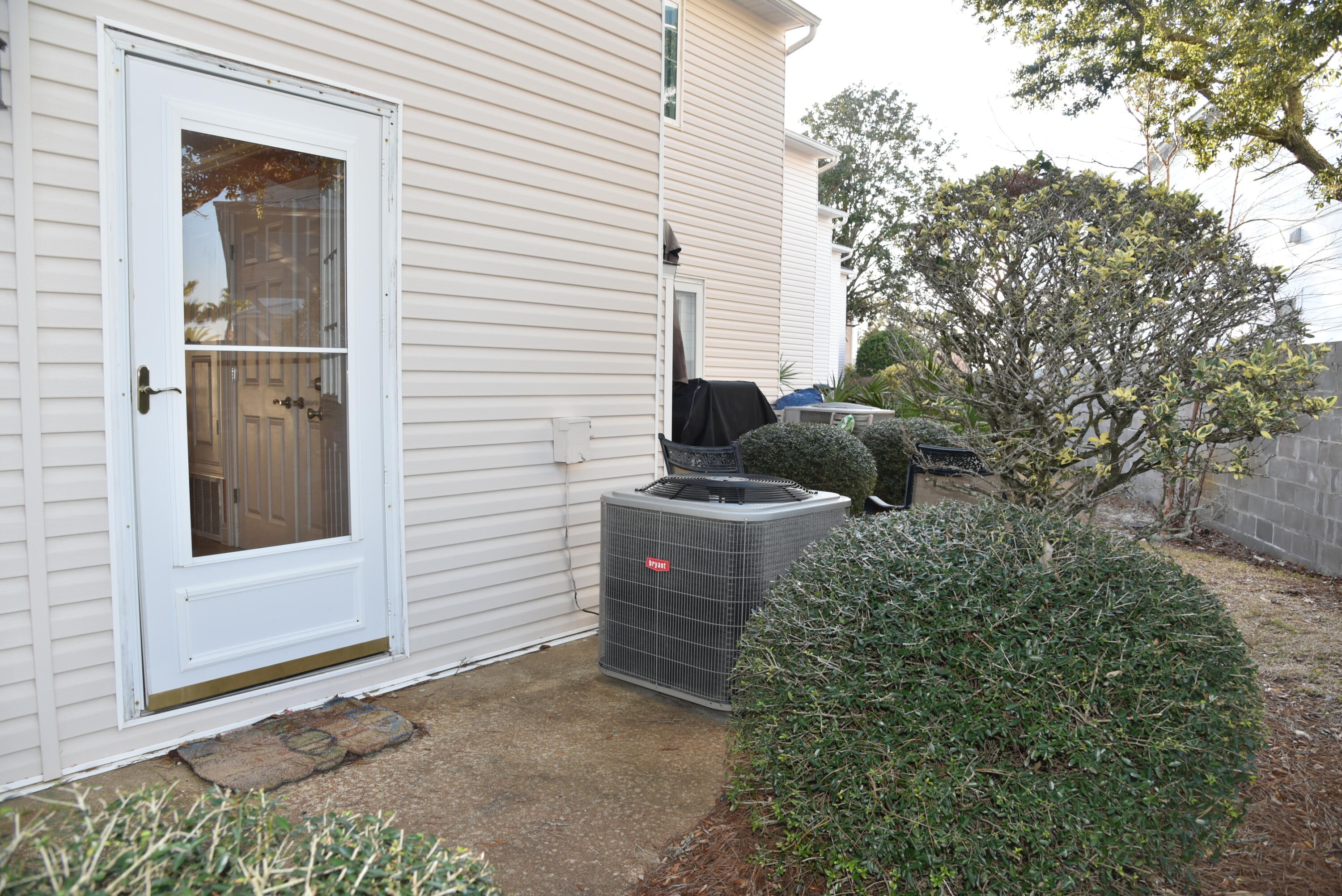 WOODLAND SHORES TOWNHOMES PHASE III - Residential