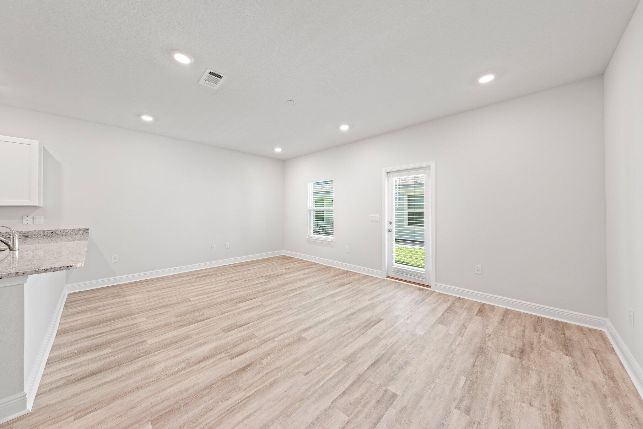 Coopers Landing - Residential Lease