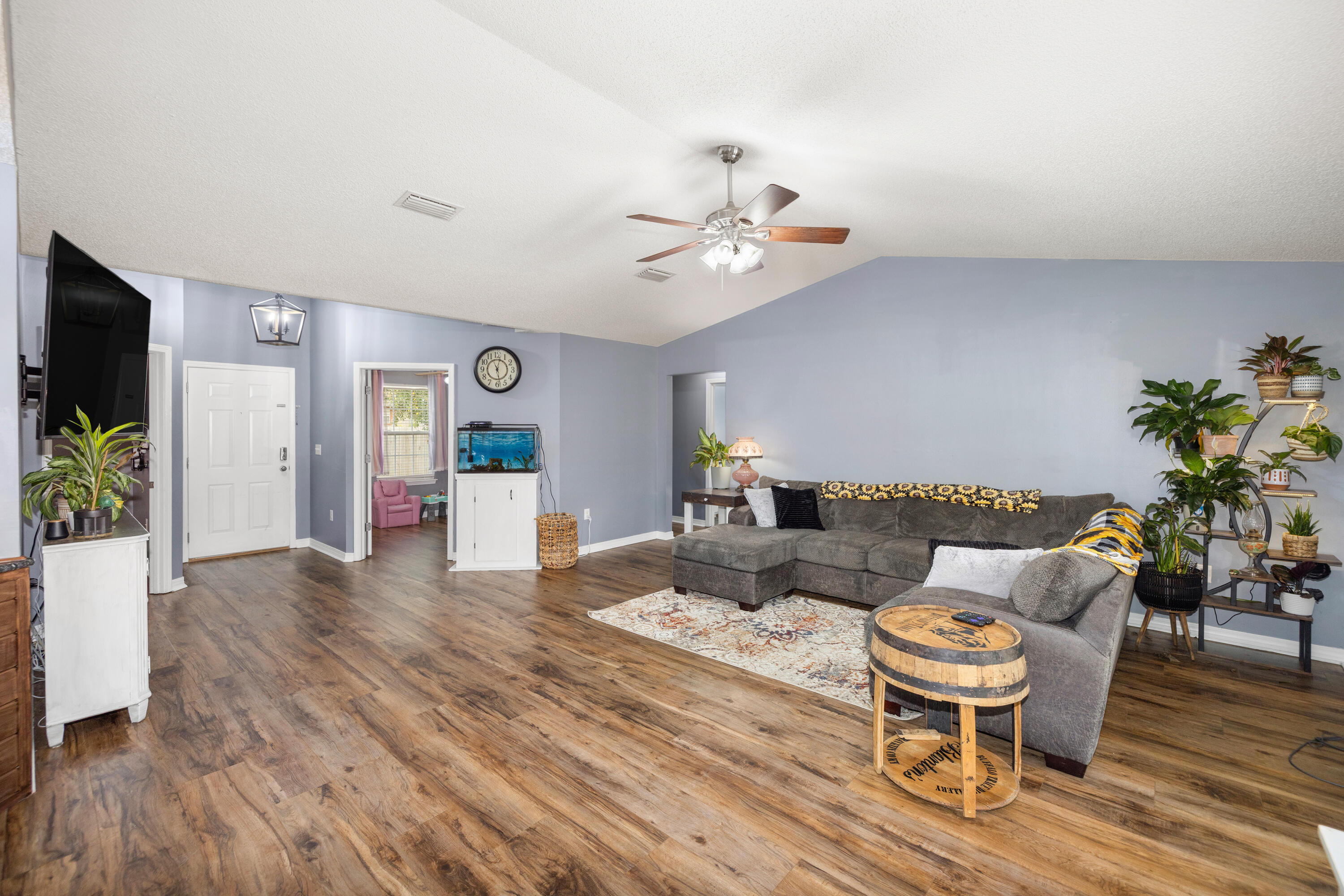 HIDDEN SPRINGS - Residential