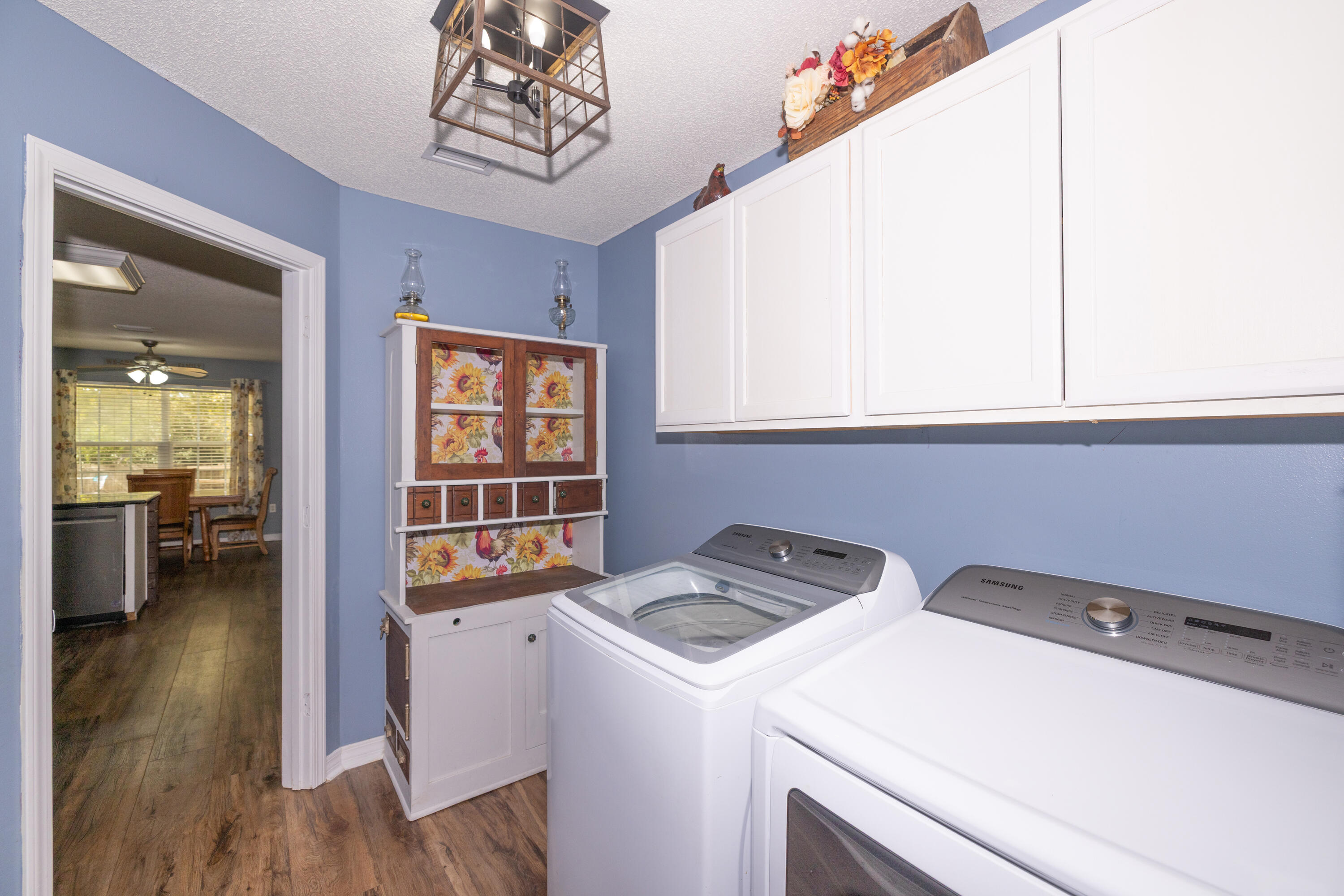 HIDDEN SPRINGS - Residential