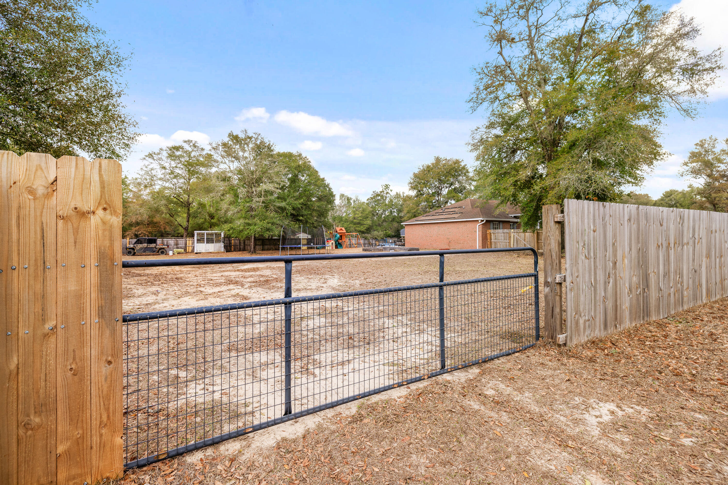 HIDDEN SPRINGS - Residential