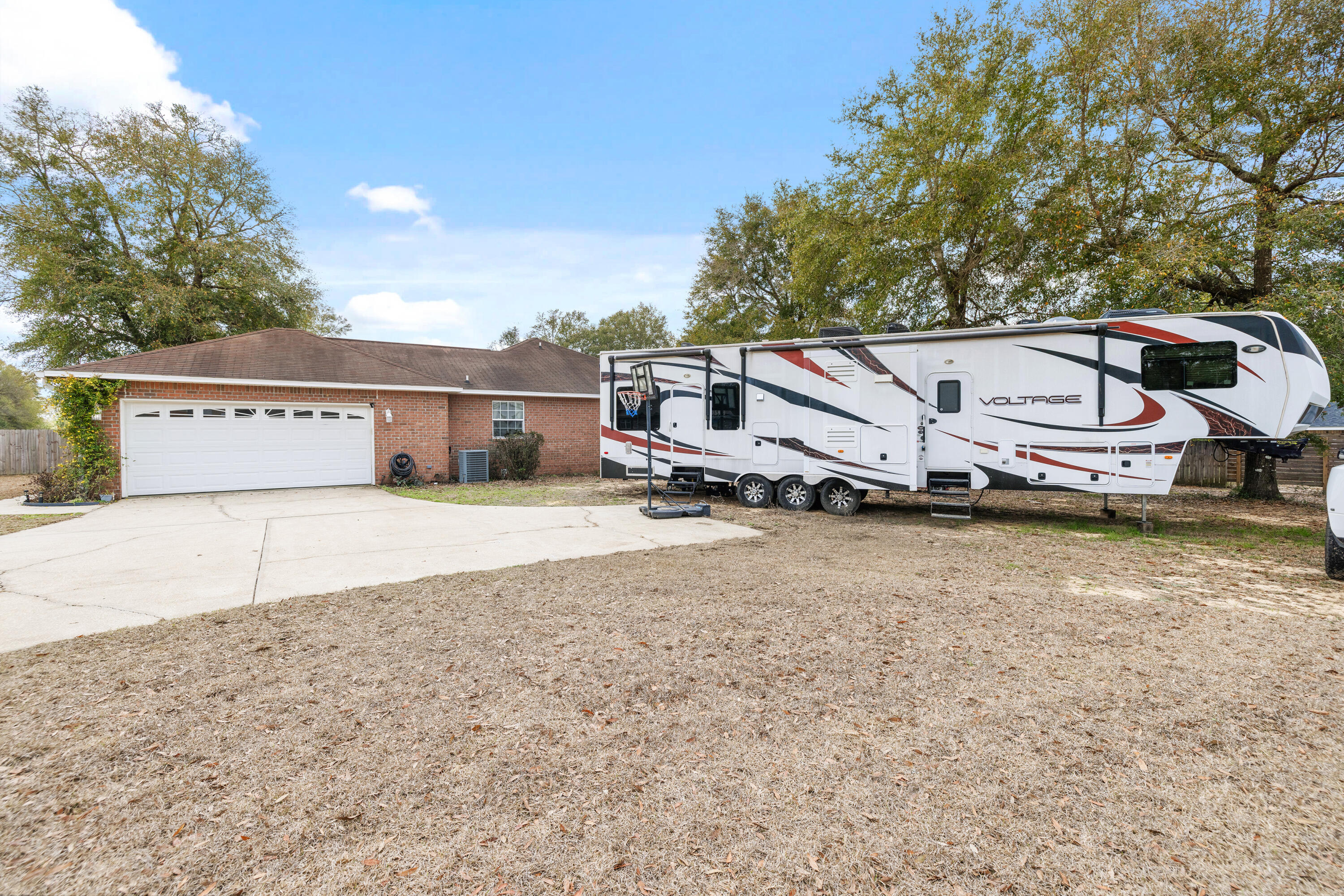 HIDDEN SPRINGS - Residential