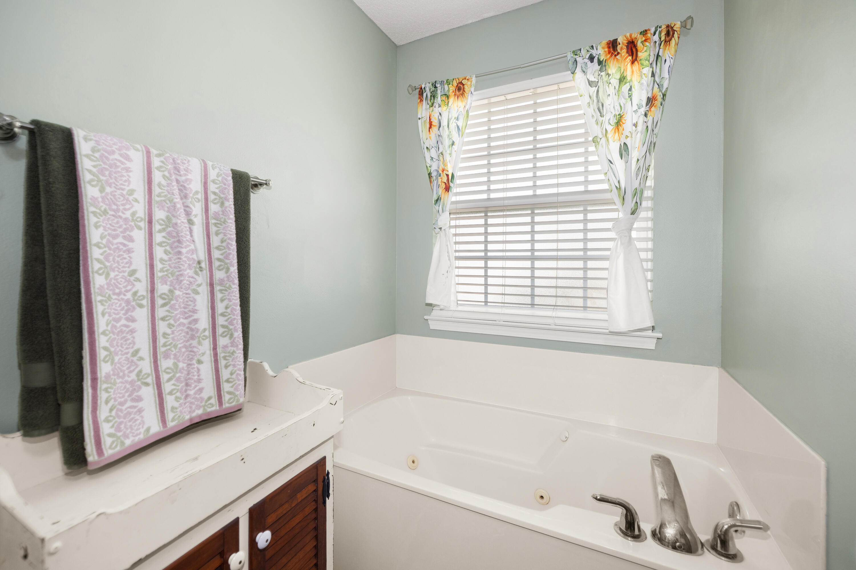 HIDDEN SPRINGS - Residential