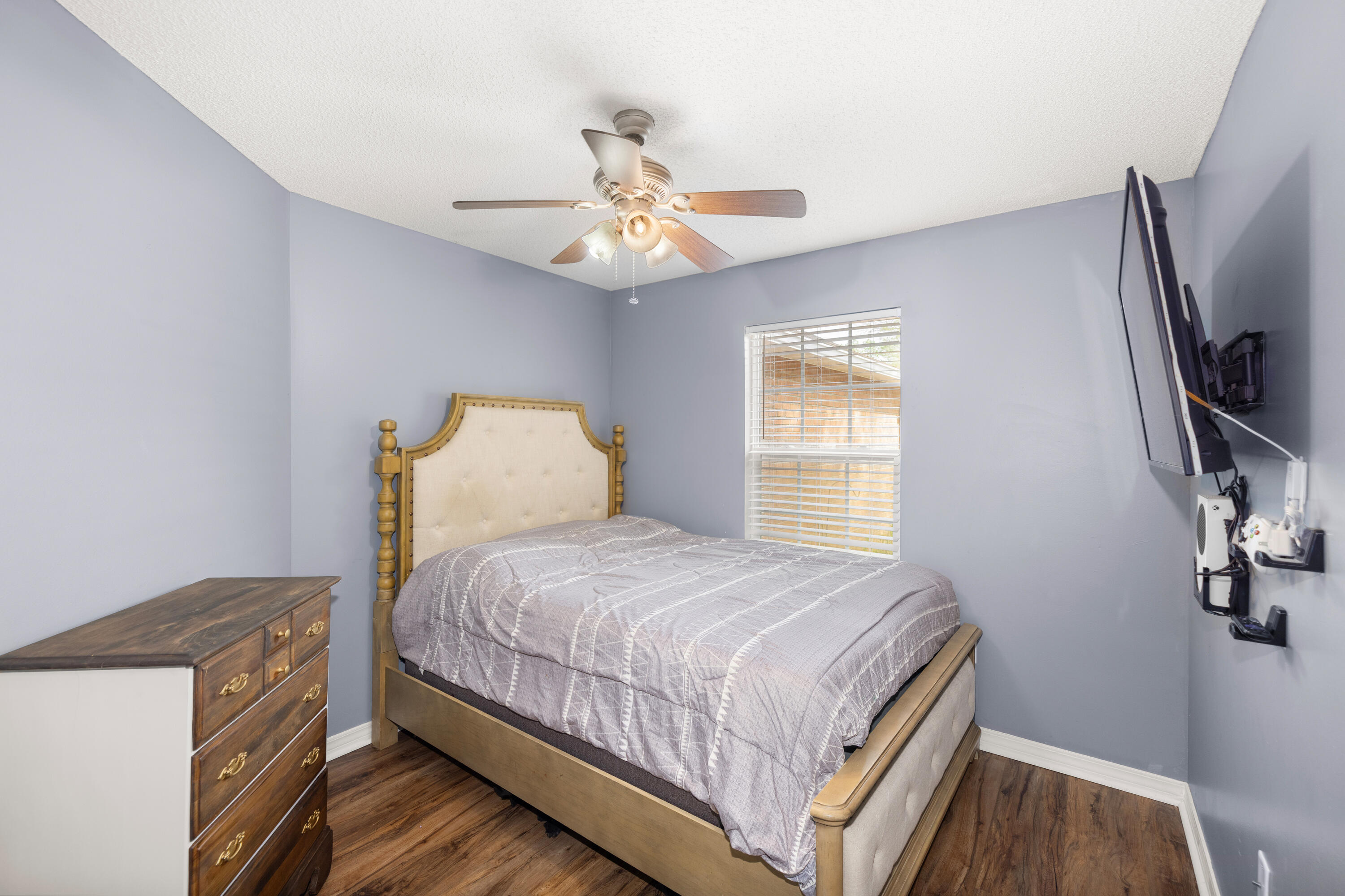 HIDDEN SPRINGS - Residential