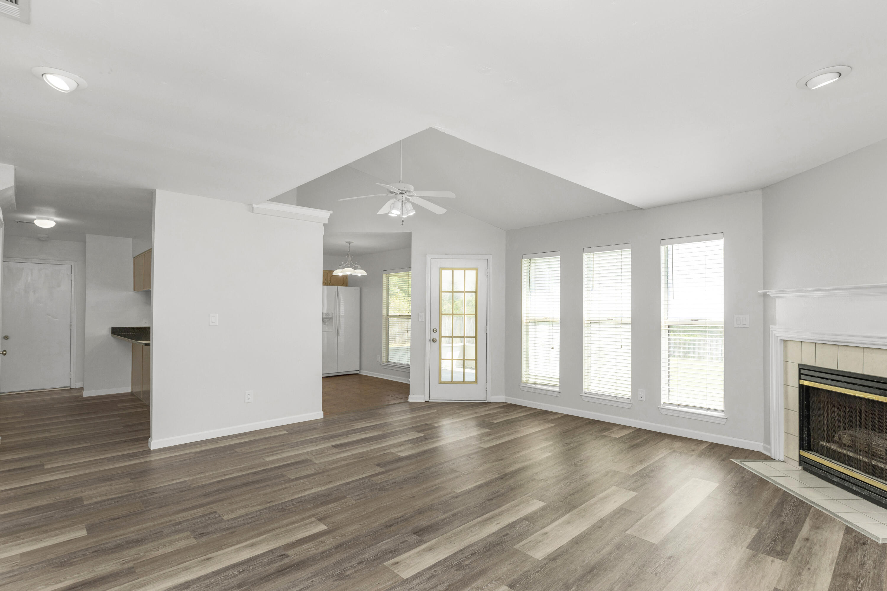 STONEBRIDGE PH 4 - Residential Lease