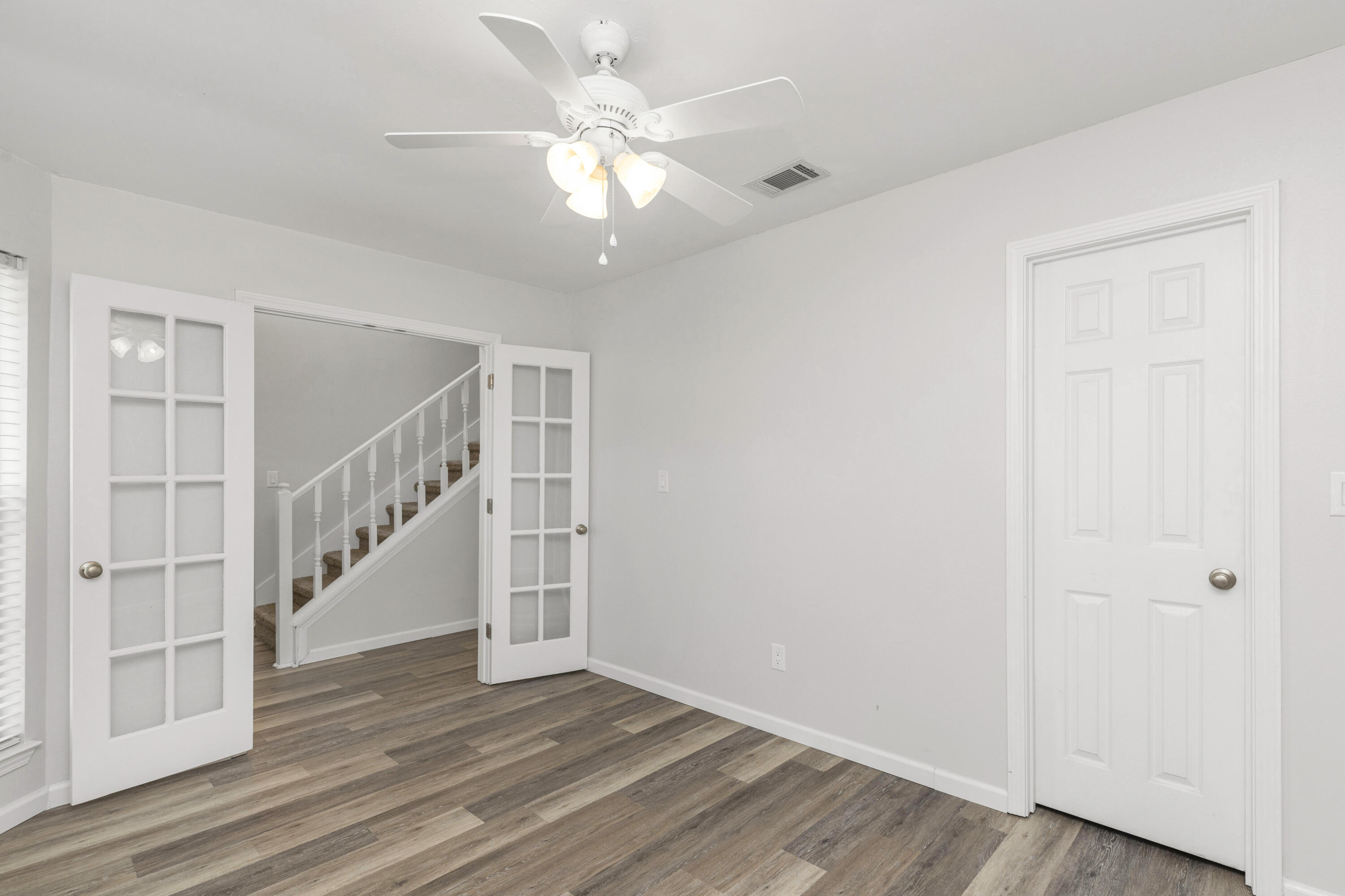 STONEBRIDGE PH 4 - Residential Lease