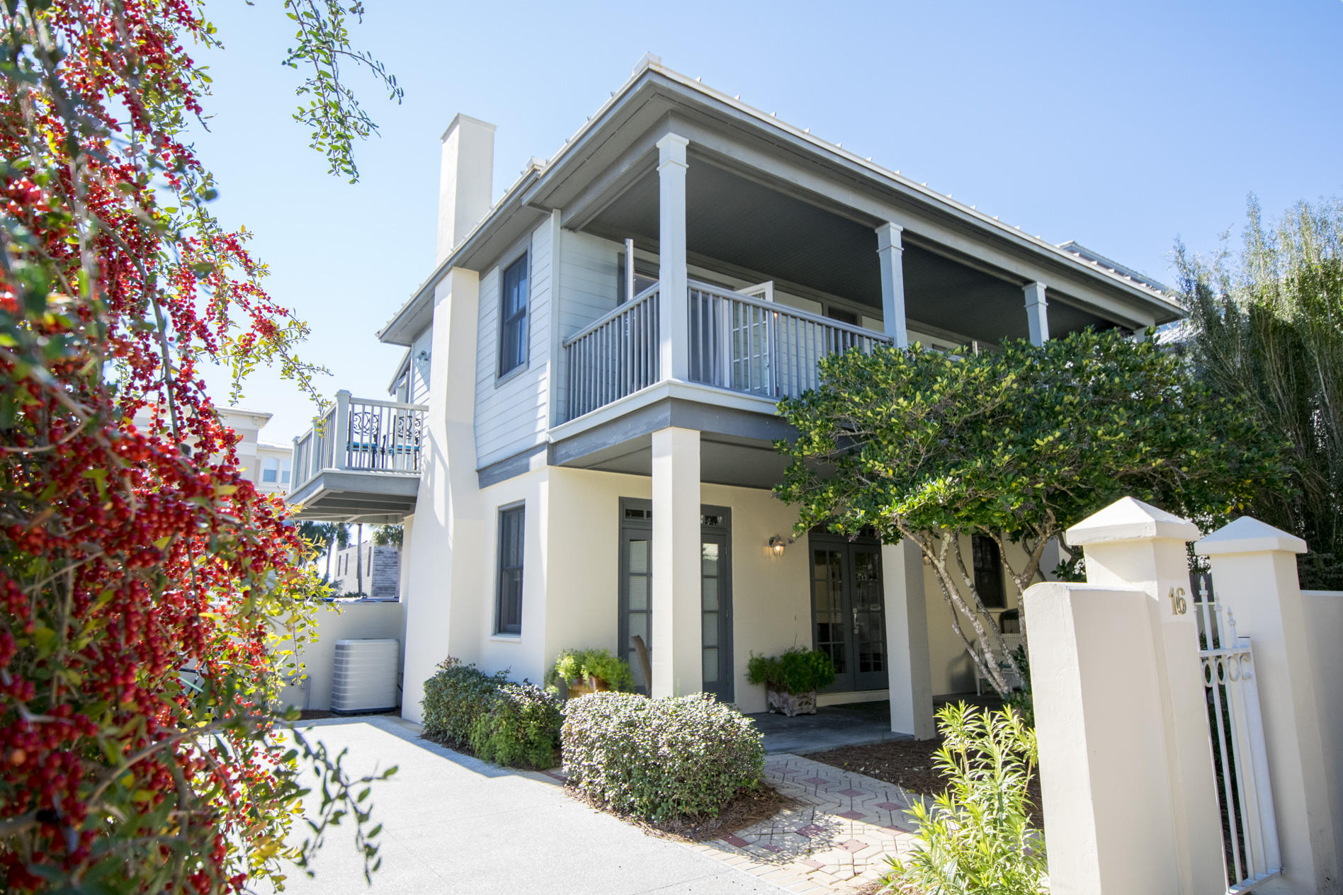 SUNSET BEACH - Residential