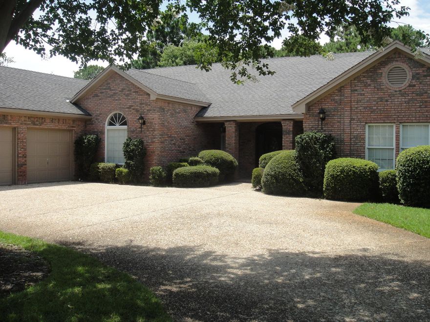 This impeccable 3 bedroom, 2 and a half bathroom home is situated on a beautiful golf course in Indian Bayou. When you enter into this expansive brick home you are met with a large foyer that opens to the formal living room and overlooks the golf course. This home features a great kitchen with granite countertops, spacious breakfast room, and a walk-in pantry. The master suite includes a walk in closet and a large bathroom which features ample counter space, a garden tub, and a separate shower. You'll also love relaxing on the spacious enclosed patio! Call today to schedule a showing appointment! 1 dog under 20 lbs allowed. Sorry No Cats